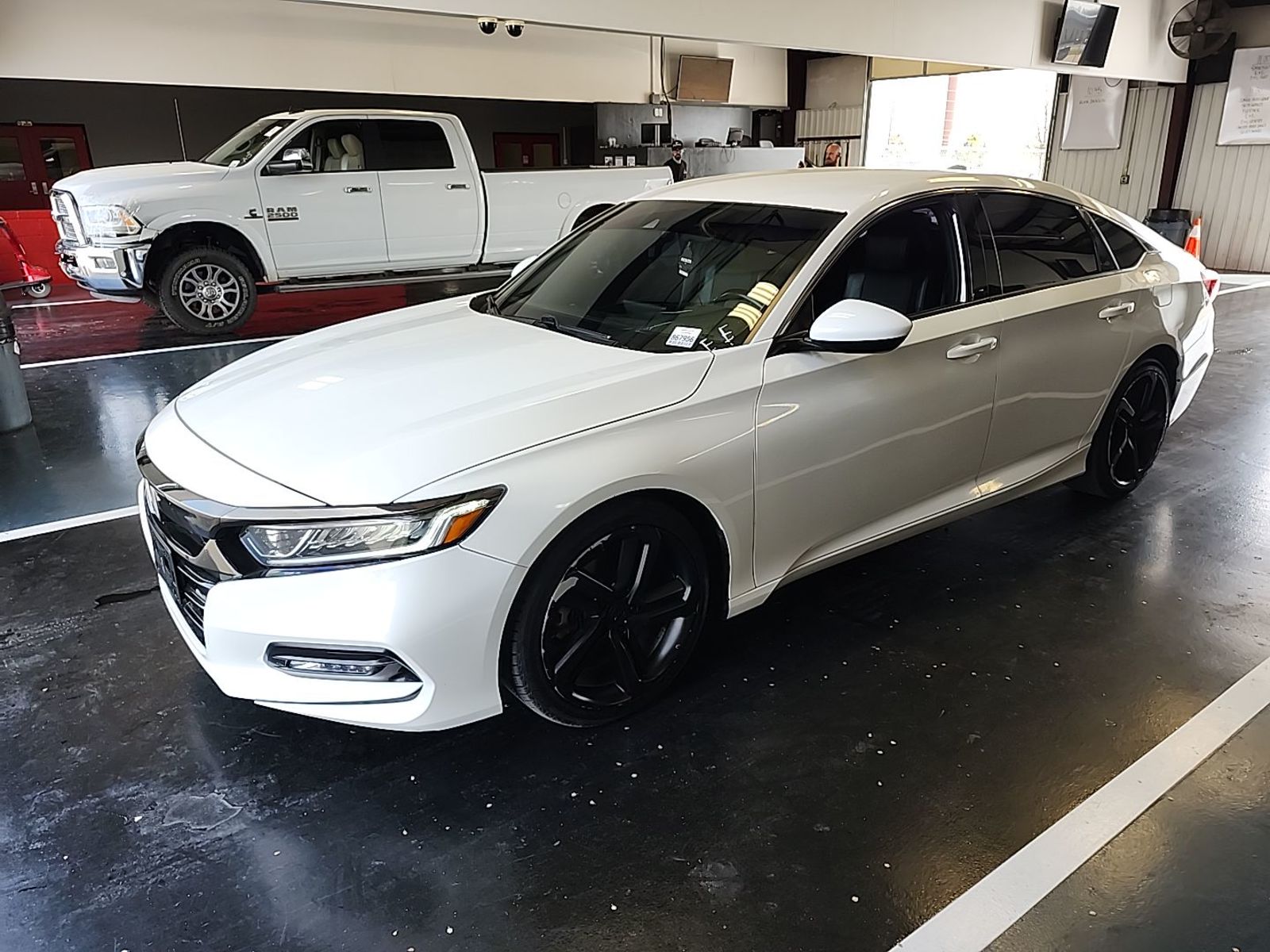 2020 Honda Accord Sedan   FWD