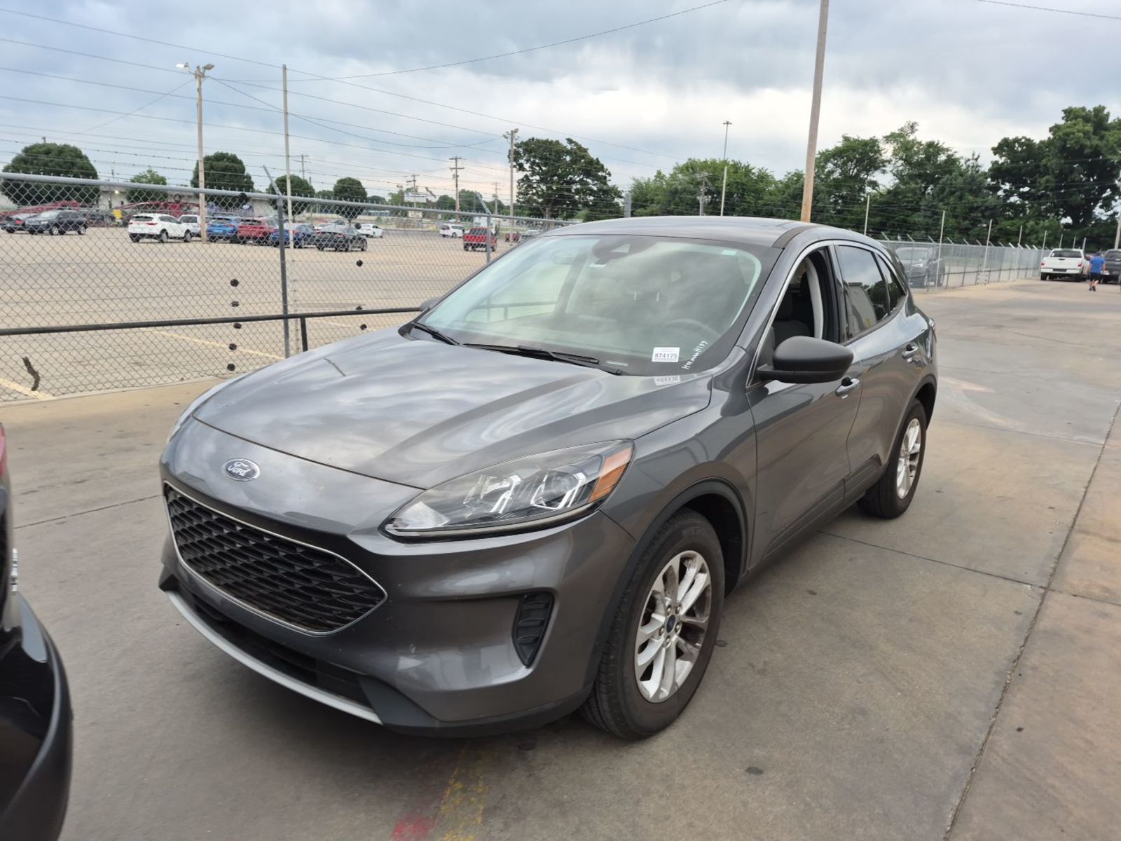 2022 Ford Escape  SE FWD