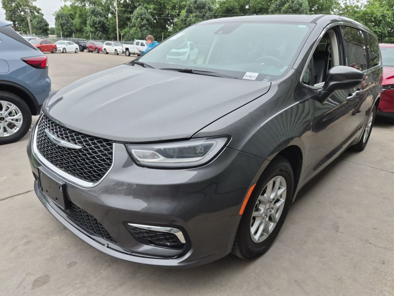 2023 Chrysler Pacifica  Touring L FWD
