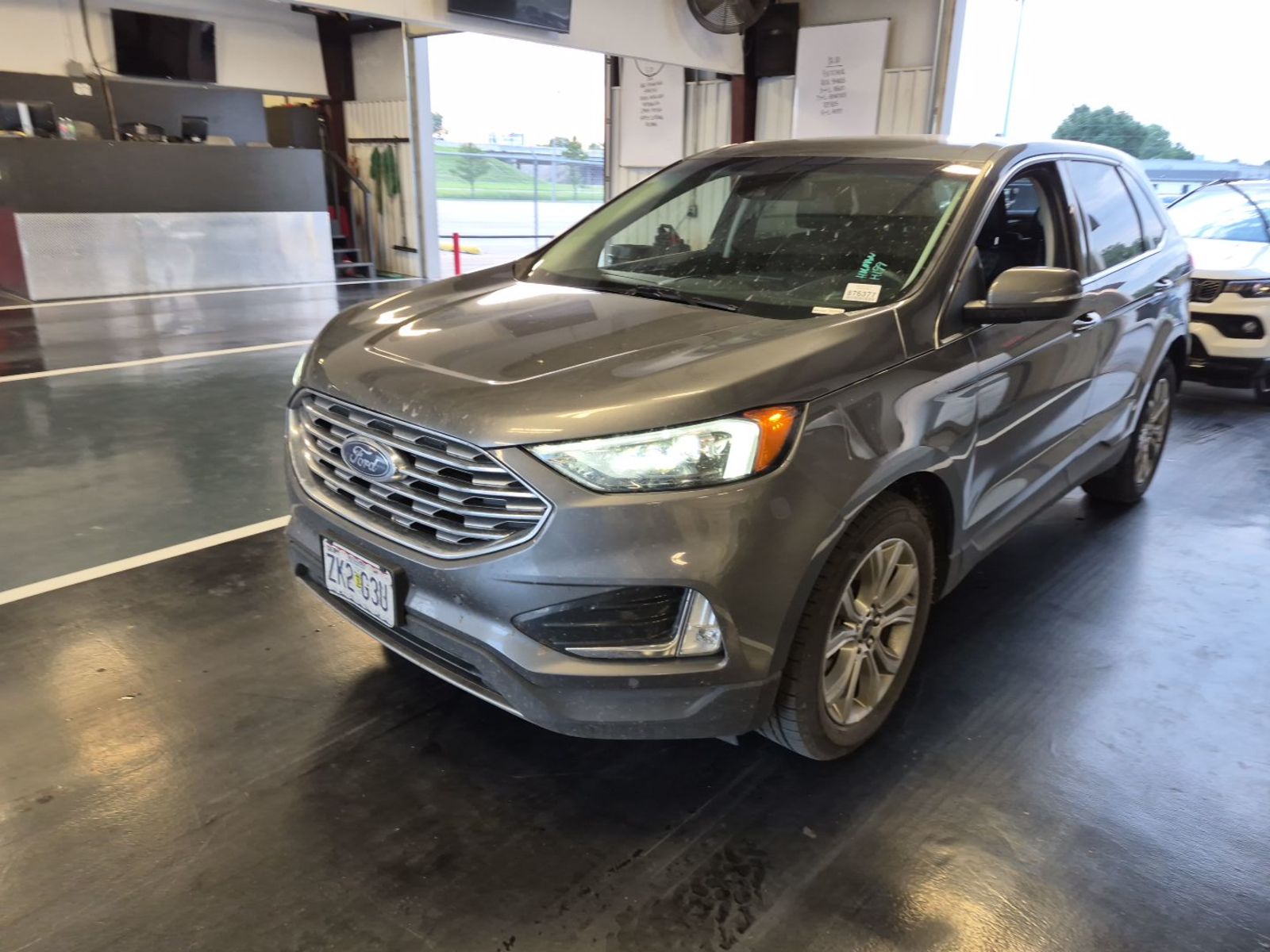 2023 Ford Edge  Titanium AWD