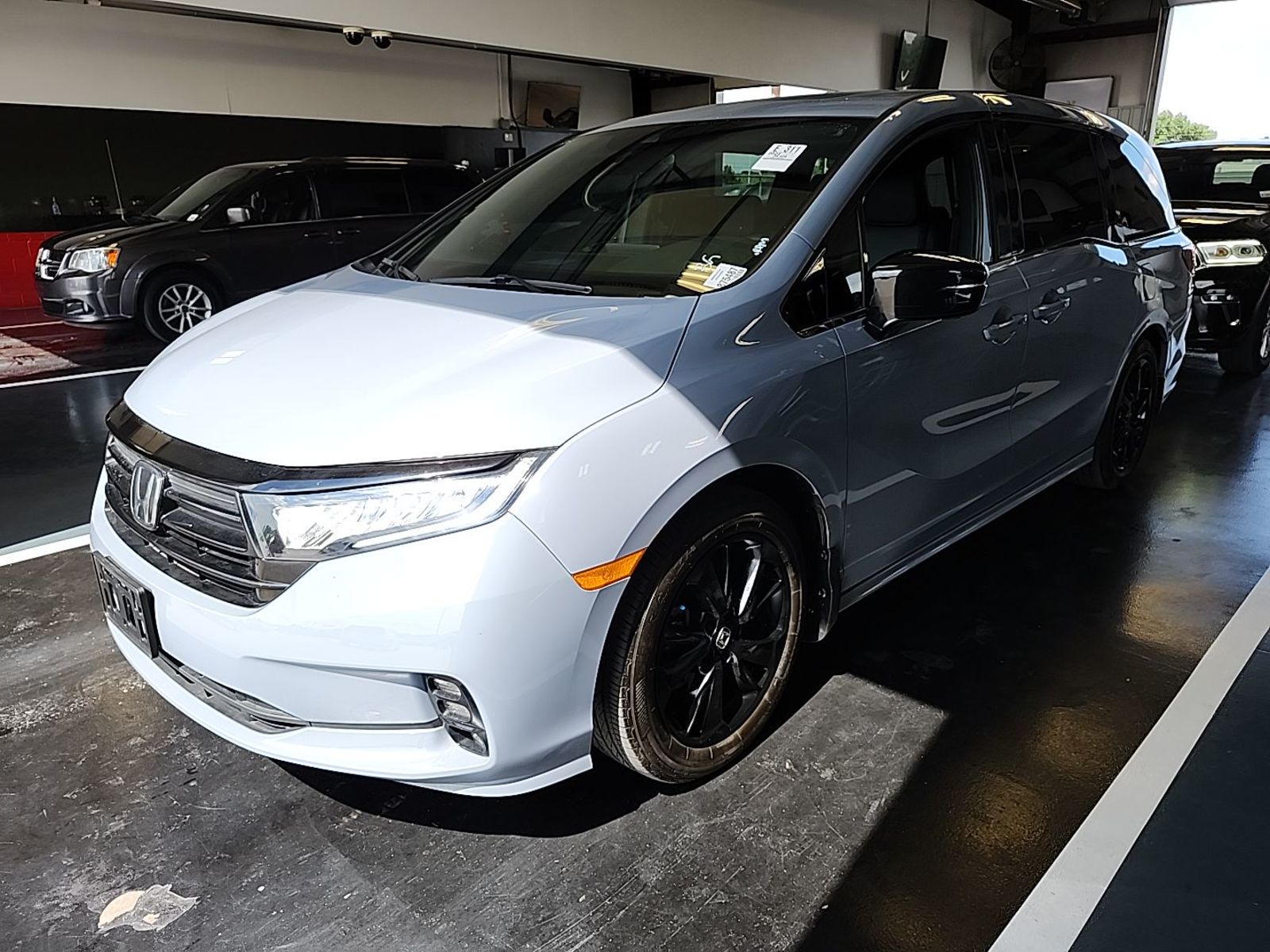 2024 Honda Odyssey  Sport FWD