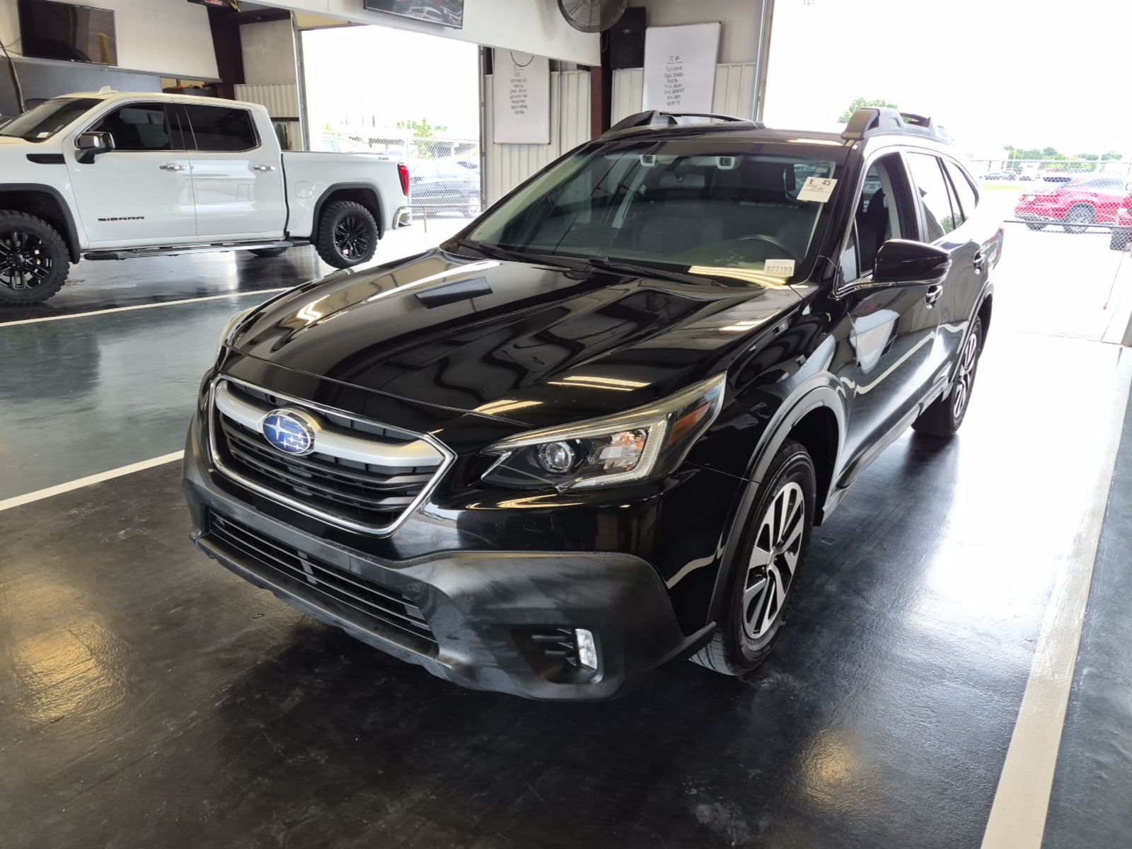 2022 Subaru Outback  Premium AWD