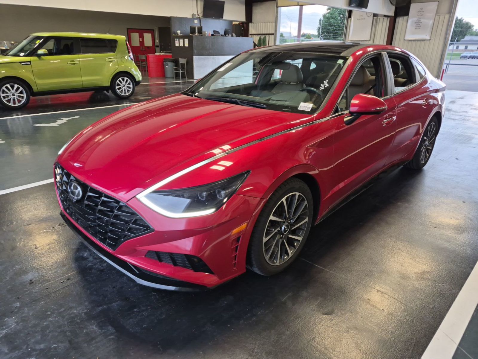 2020 Hyundai Sonata  Limited FWD