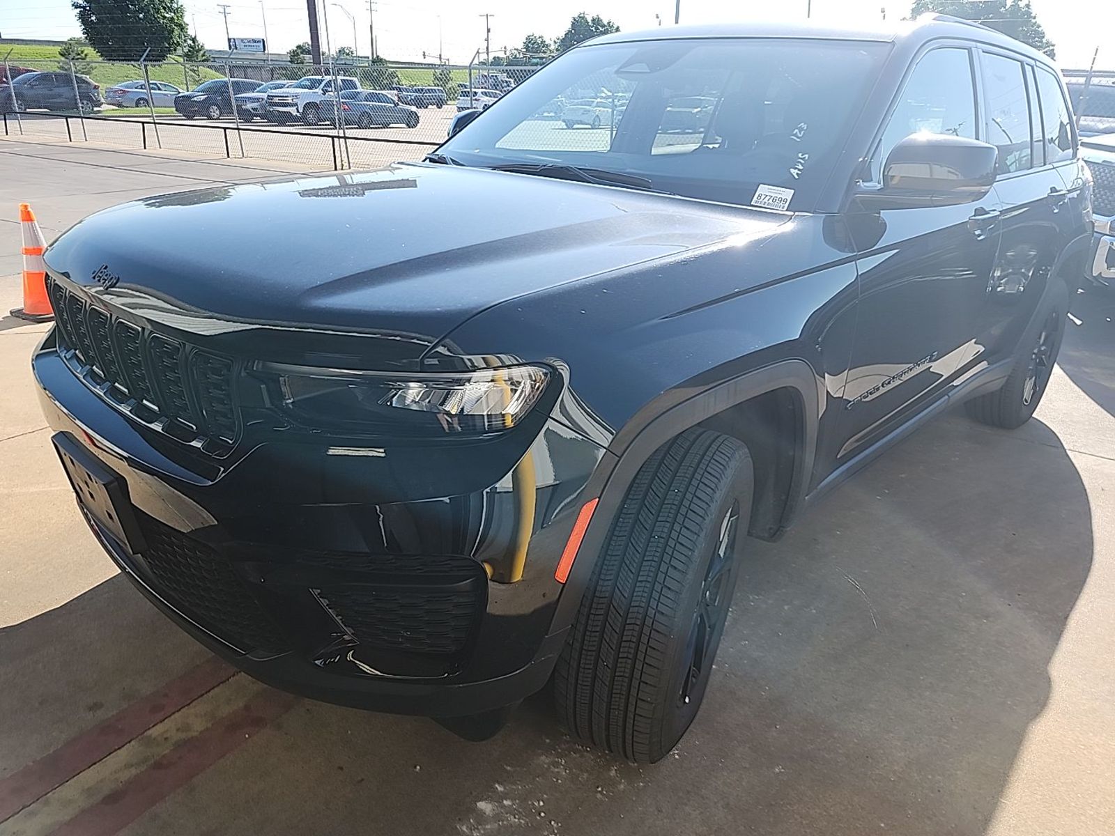 2025 Jeep Grand Cherokee  Altitude AWD