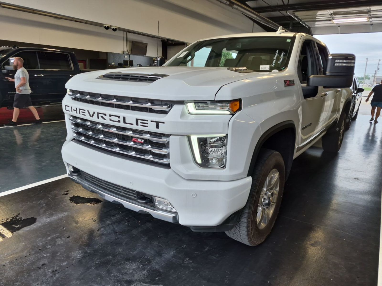 2022 Chevrolet Silverado 3500   AWD