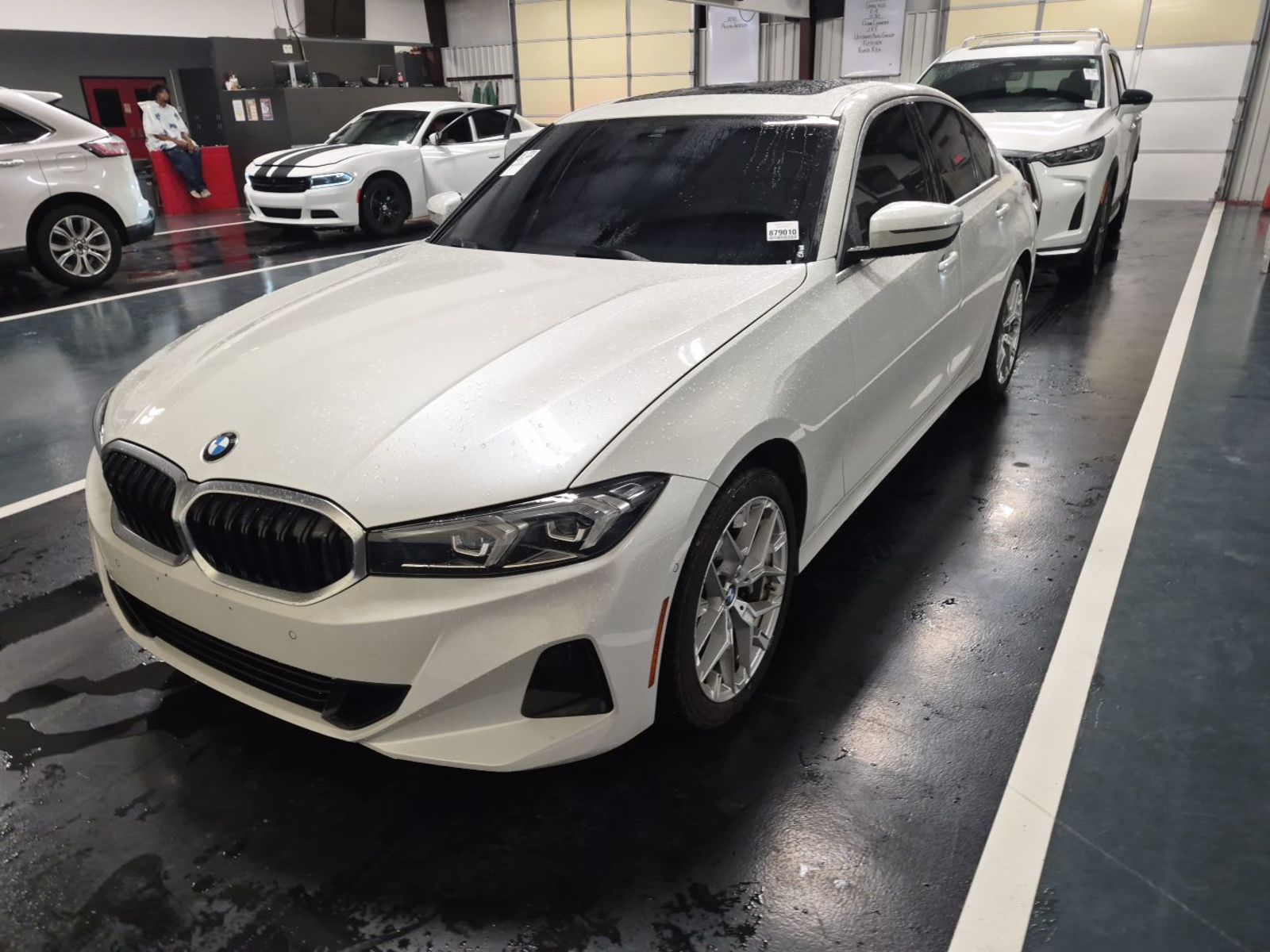 2025 BMW 3-Series  330i xDrive AWD