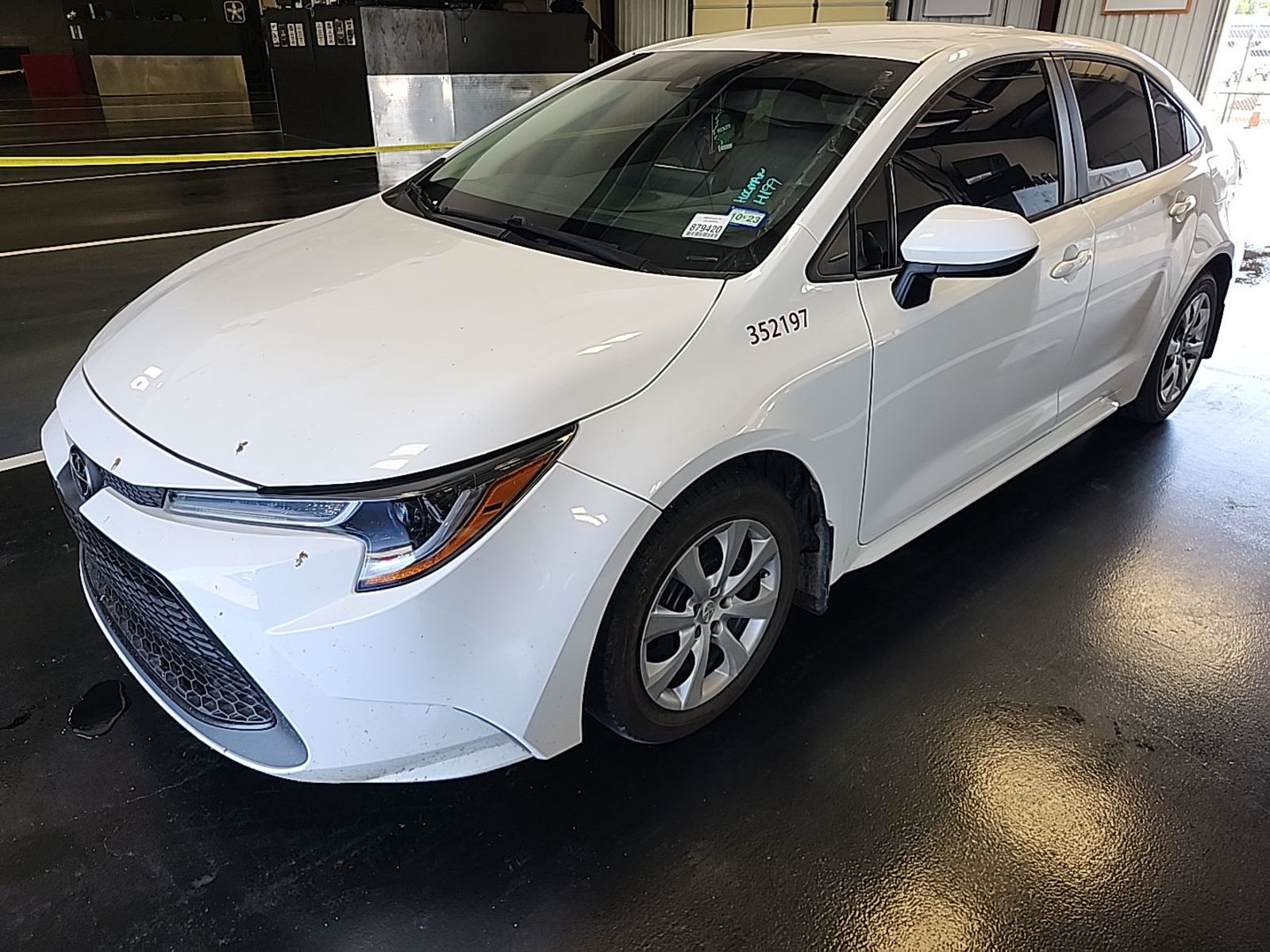 2022 Toyota Corolla  LE FWD