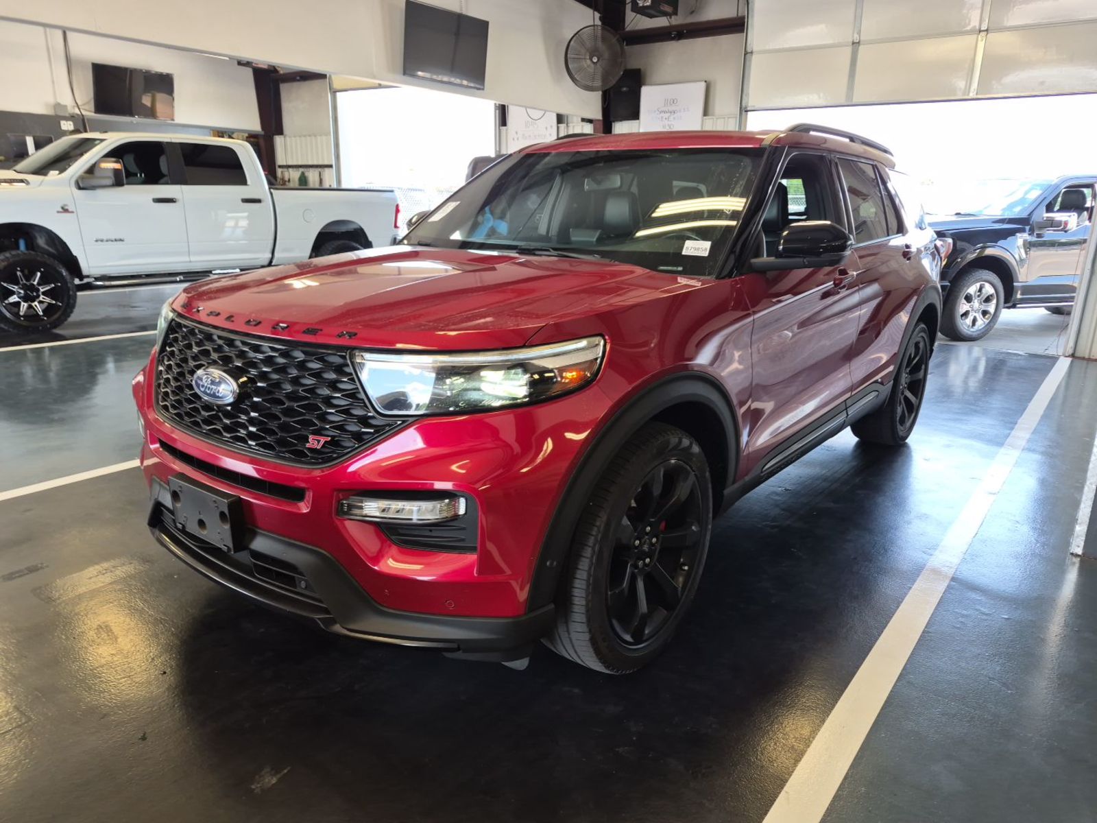 2021 Ford Explorer  ST AWD
