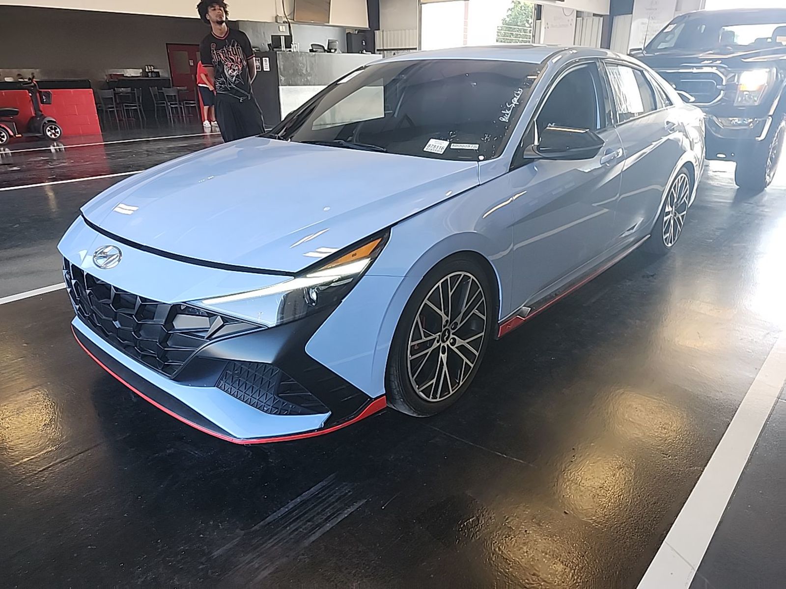 2023 Hyundai Elantra   FWD