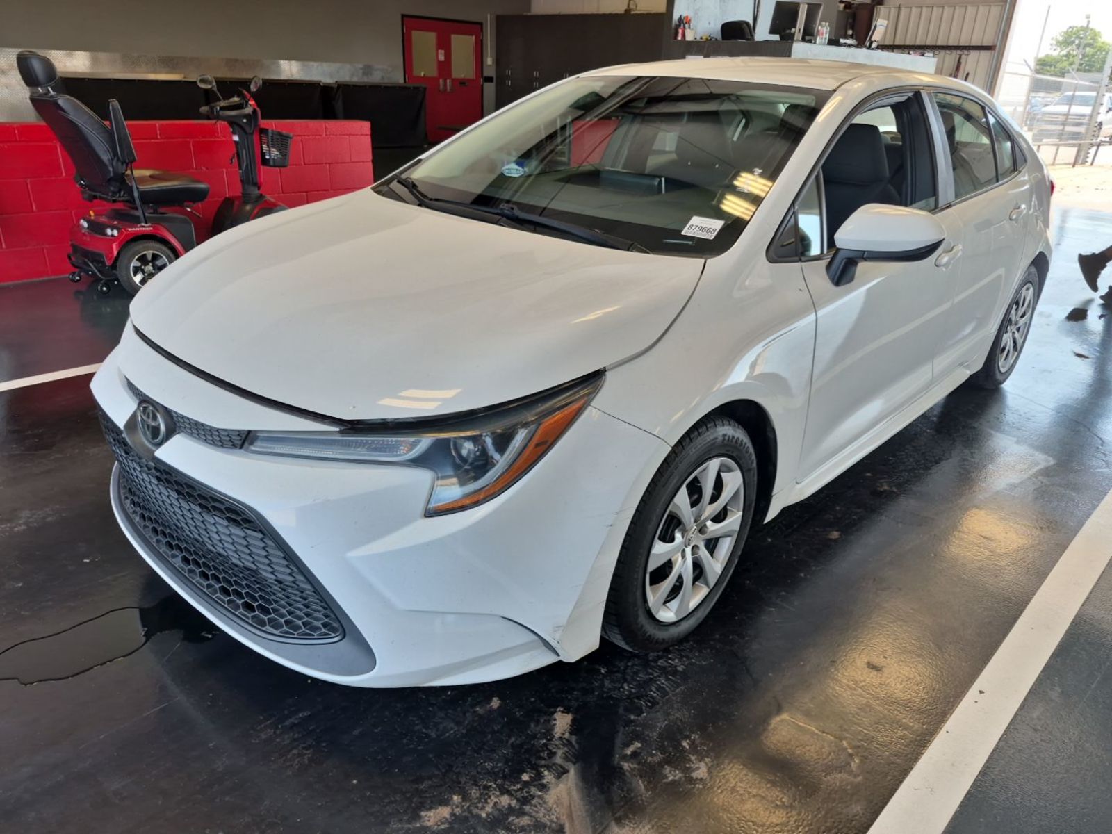 2021 Toyota Corolla  LE FWD