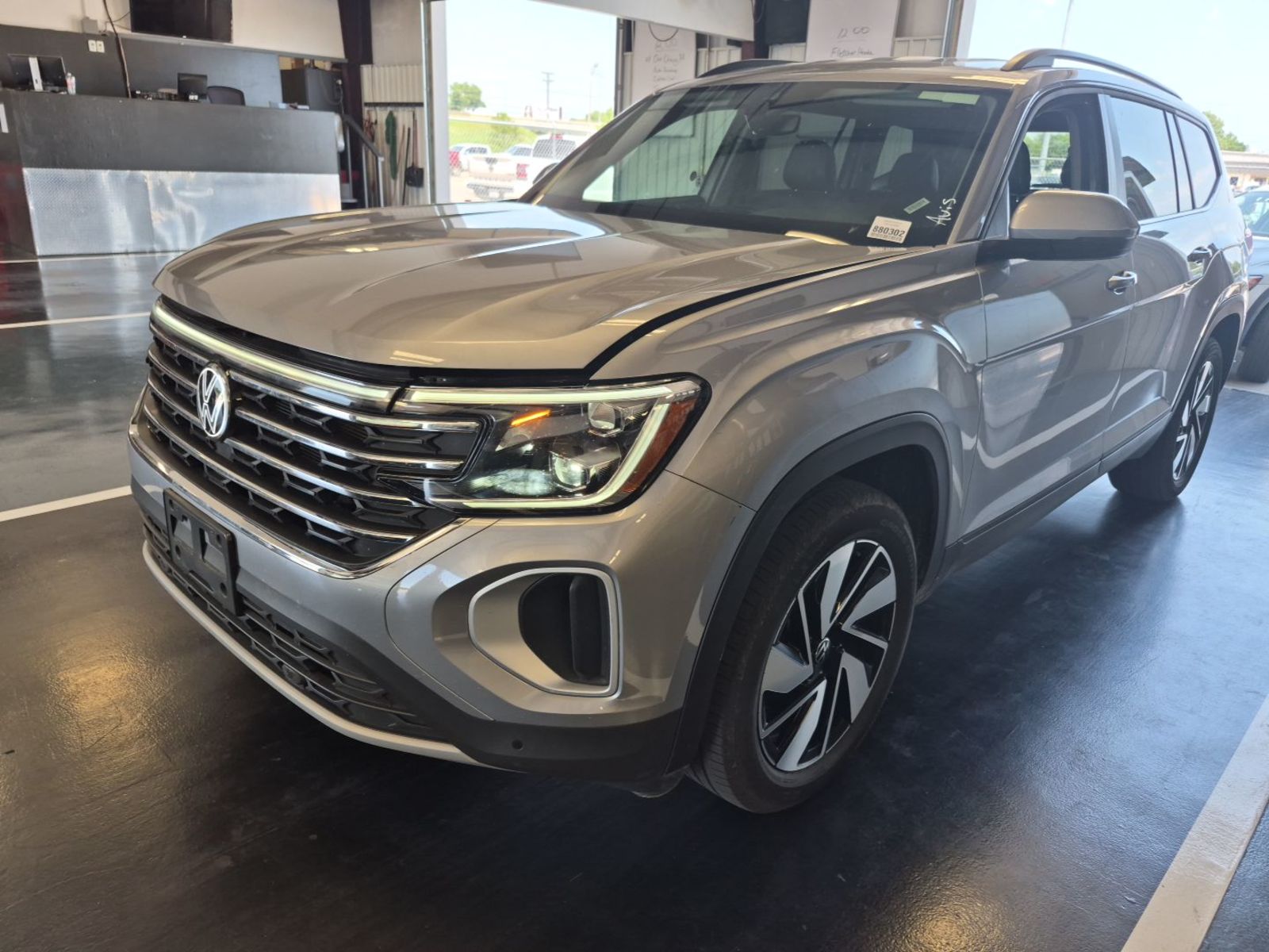 2025 Volkswagen Atlas   FWD