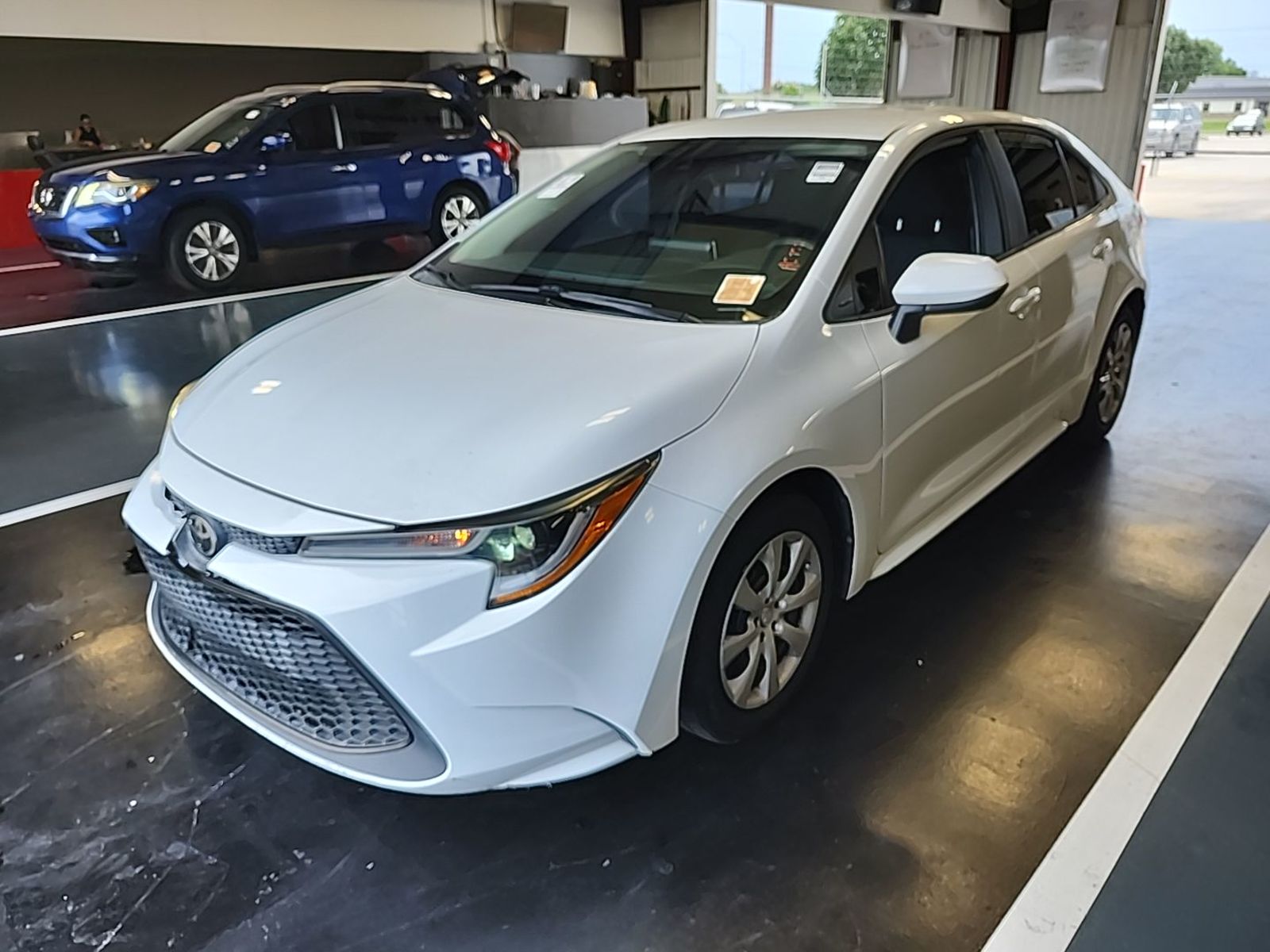 2020 Toyota Corolla  LE FWD