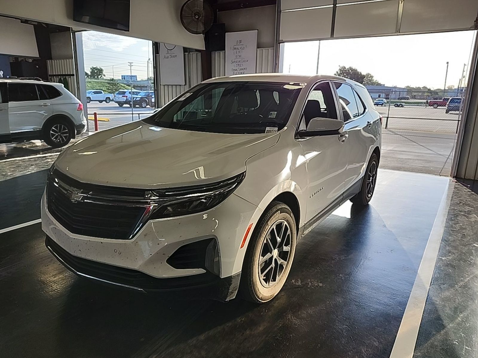 2022 Chevrolet Equinox  LT FWD