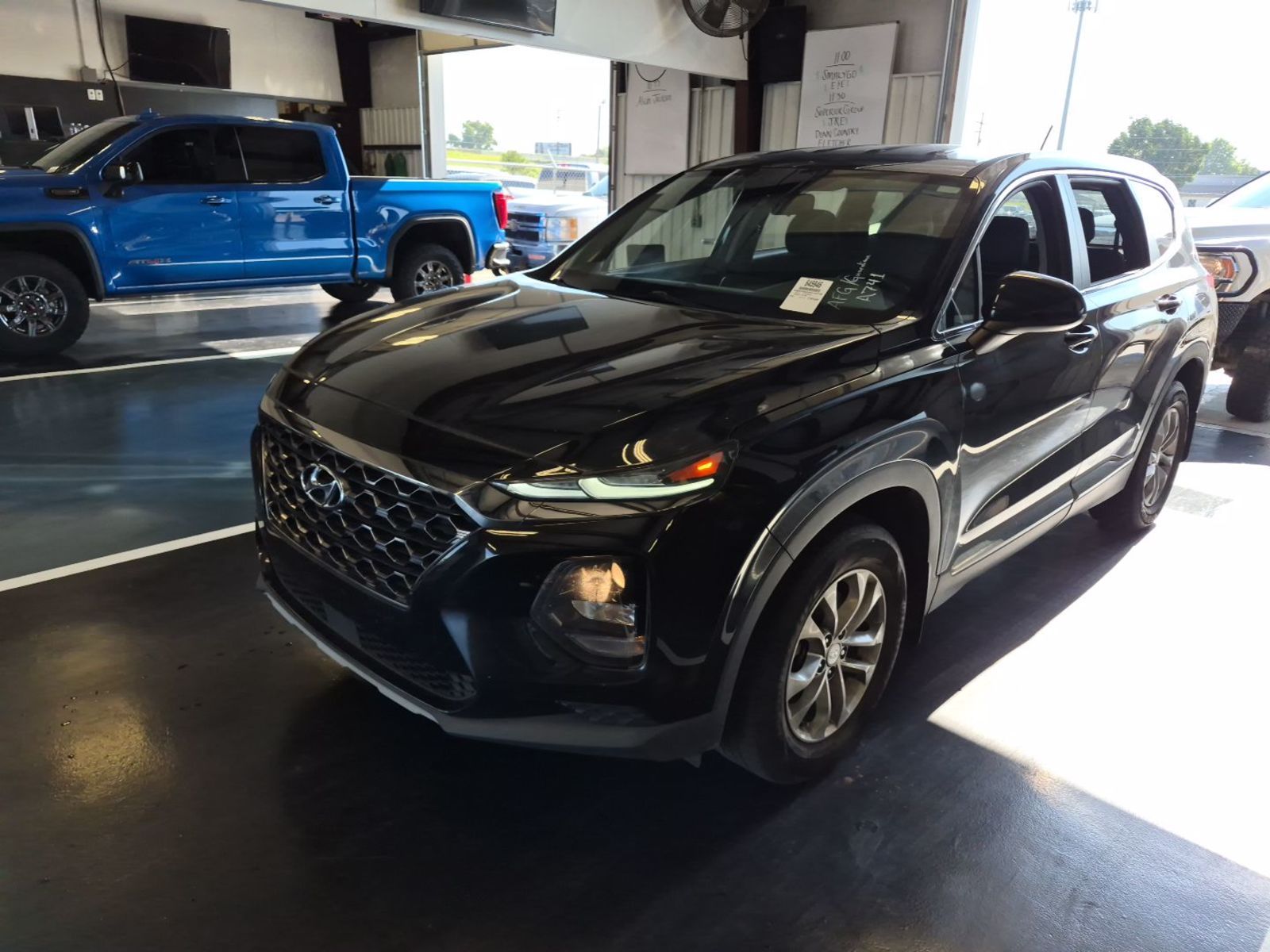 2019 Hyundai Santa Fe  SE FWD
