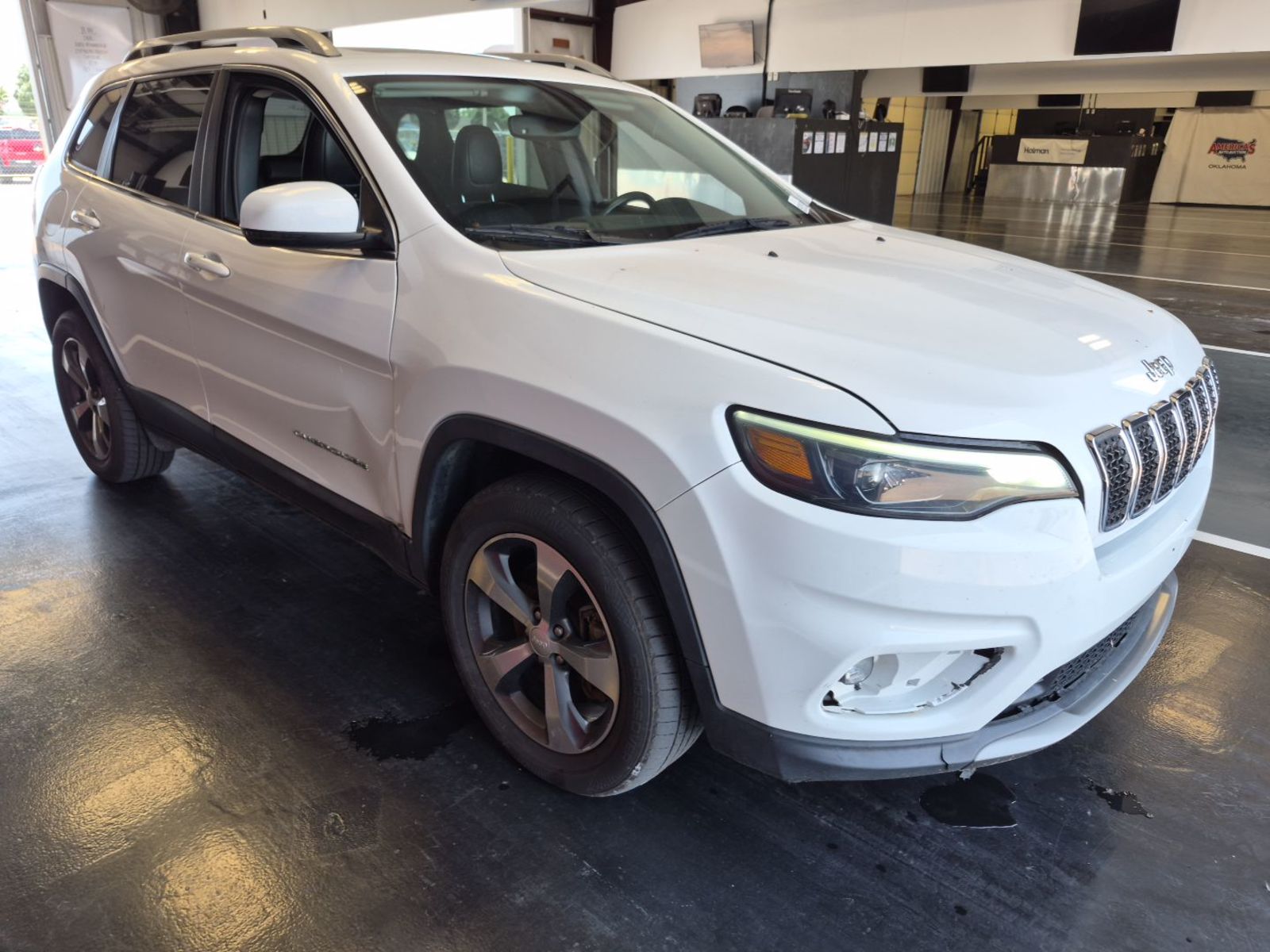 2019 Jeep Cherokee  Limited AWD