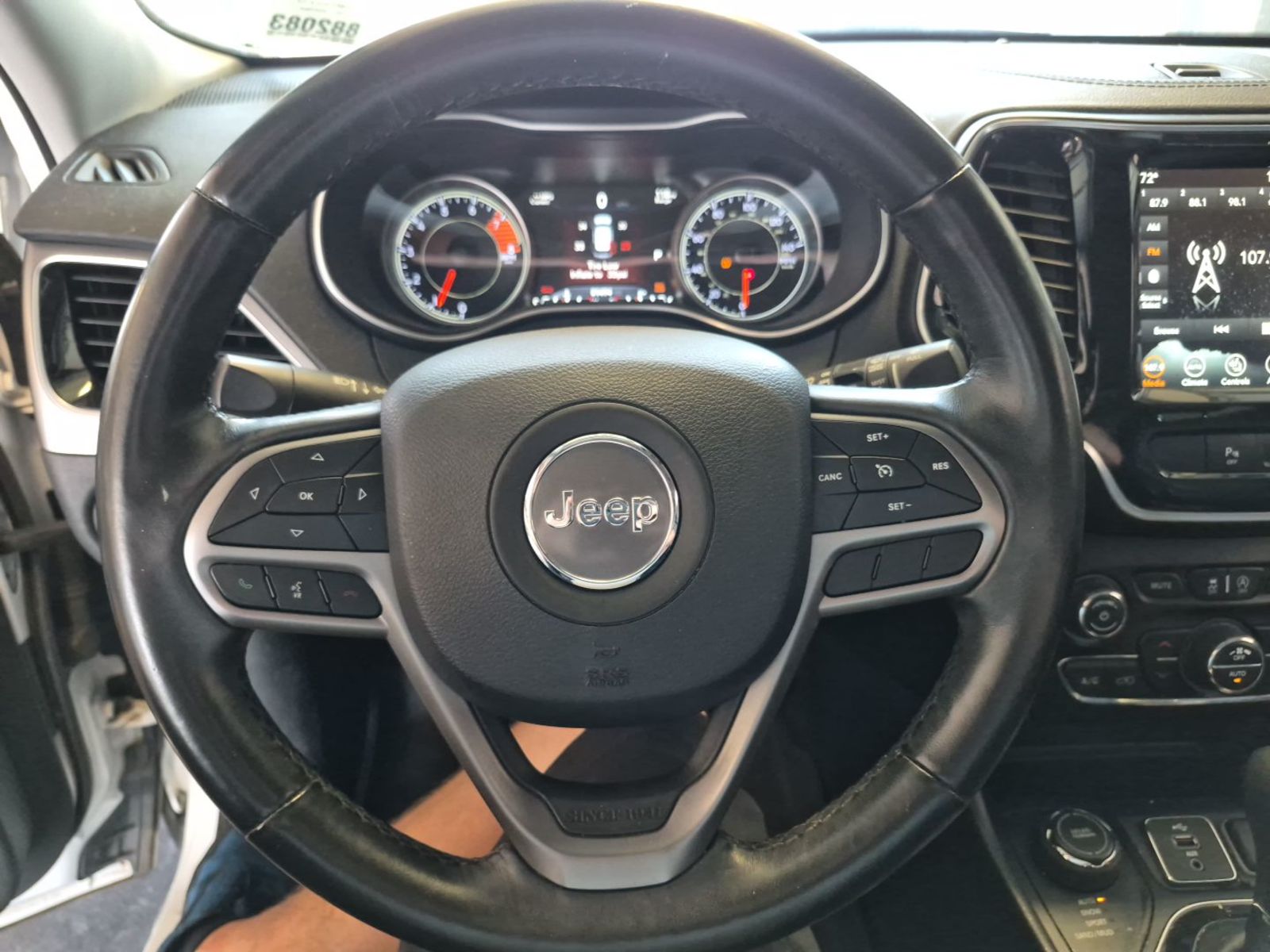 2019 Jeep Cherokee  Limited AWD