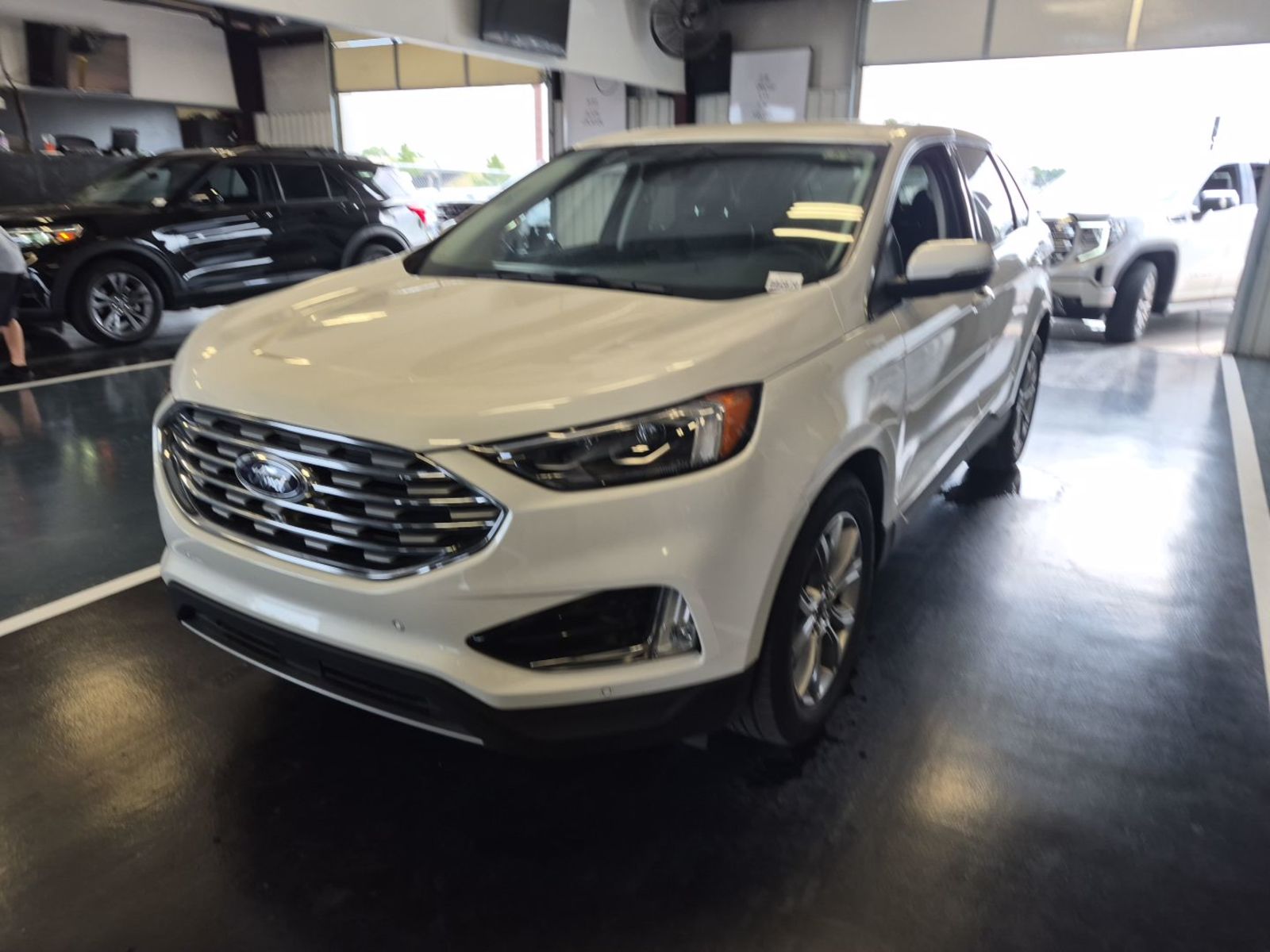 2024 Ford Edge  Titanium AWD