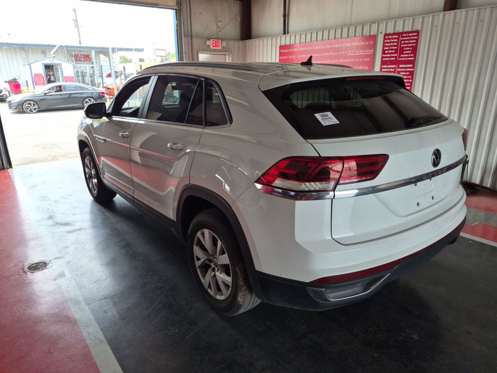 2020 Volkswagen Atlas Cross Sport   AWD