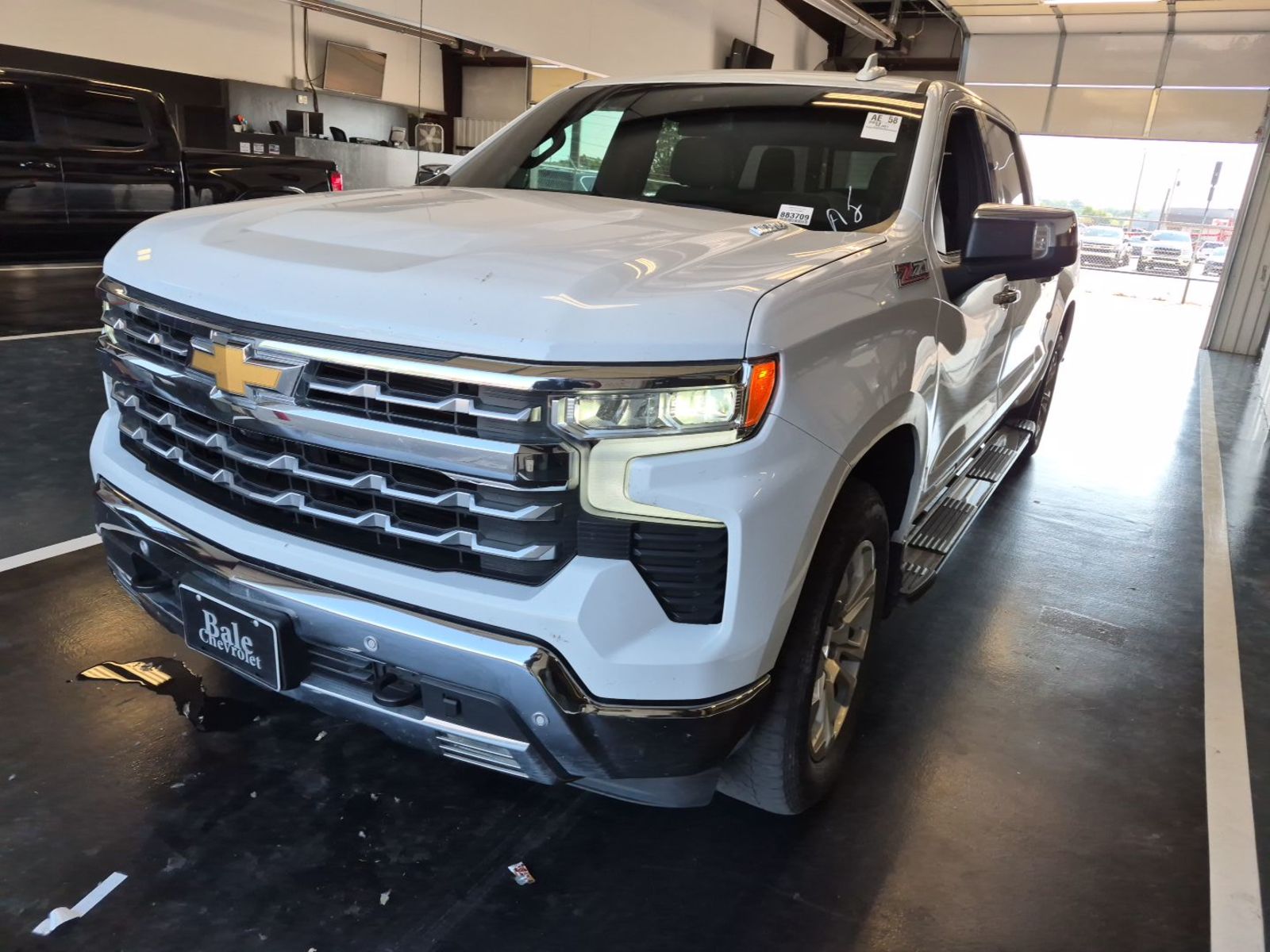 2024 Chevrolet Silverado 1500  LTZ AWD