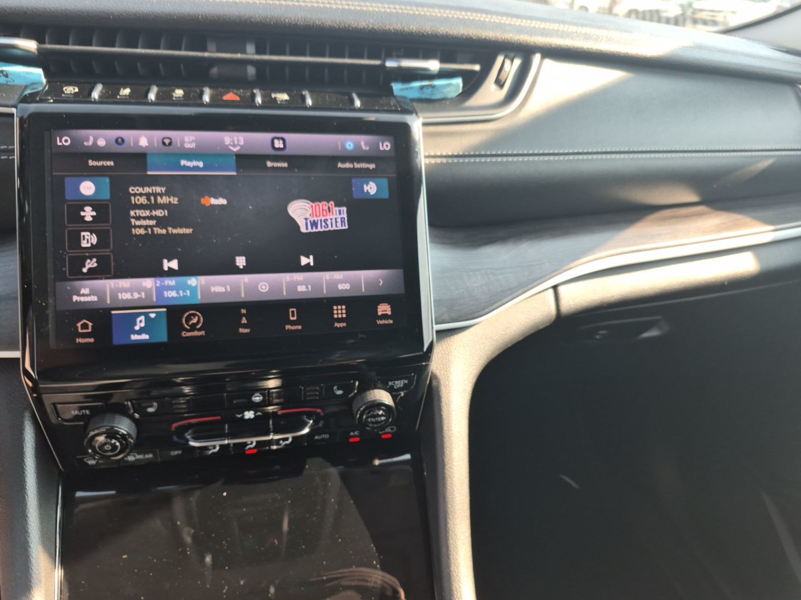 2023 Jeep Grand Cherokee  Limited AWD