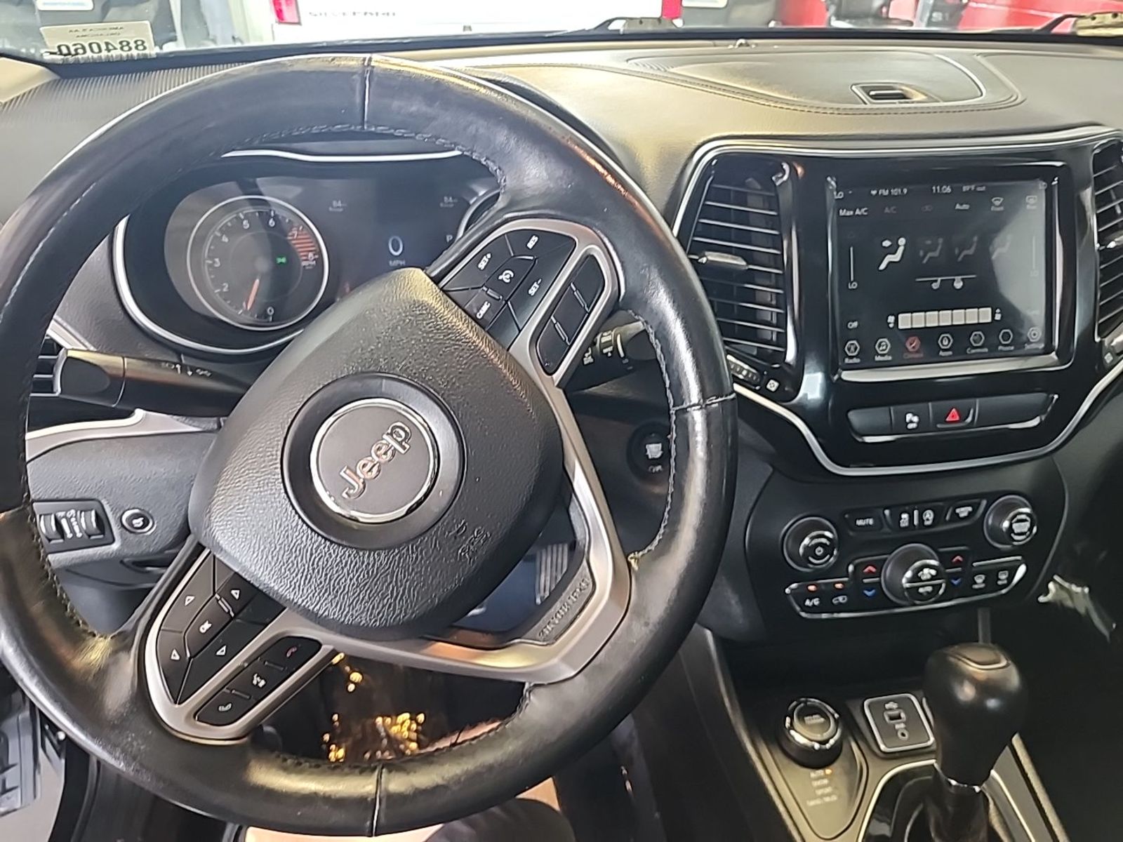2019 Jeep Cherokee  Limited AWD