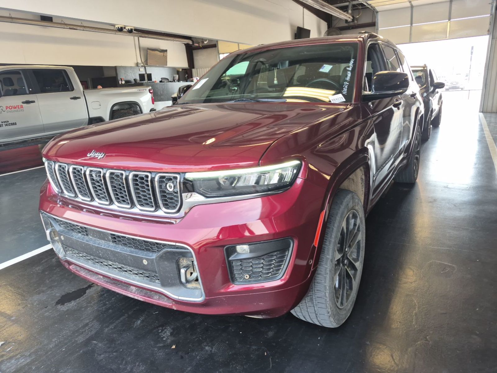 2021 Jeep Grand Cherokee  Overland AWD