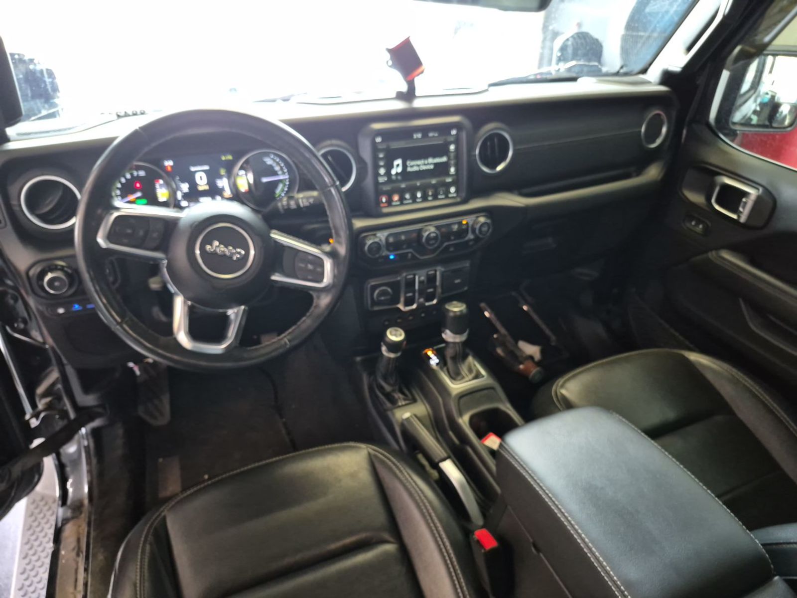 2022 Jeep Wrangler   AWD
