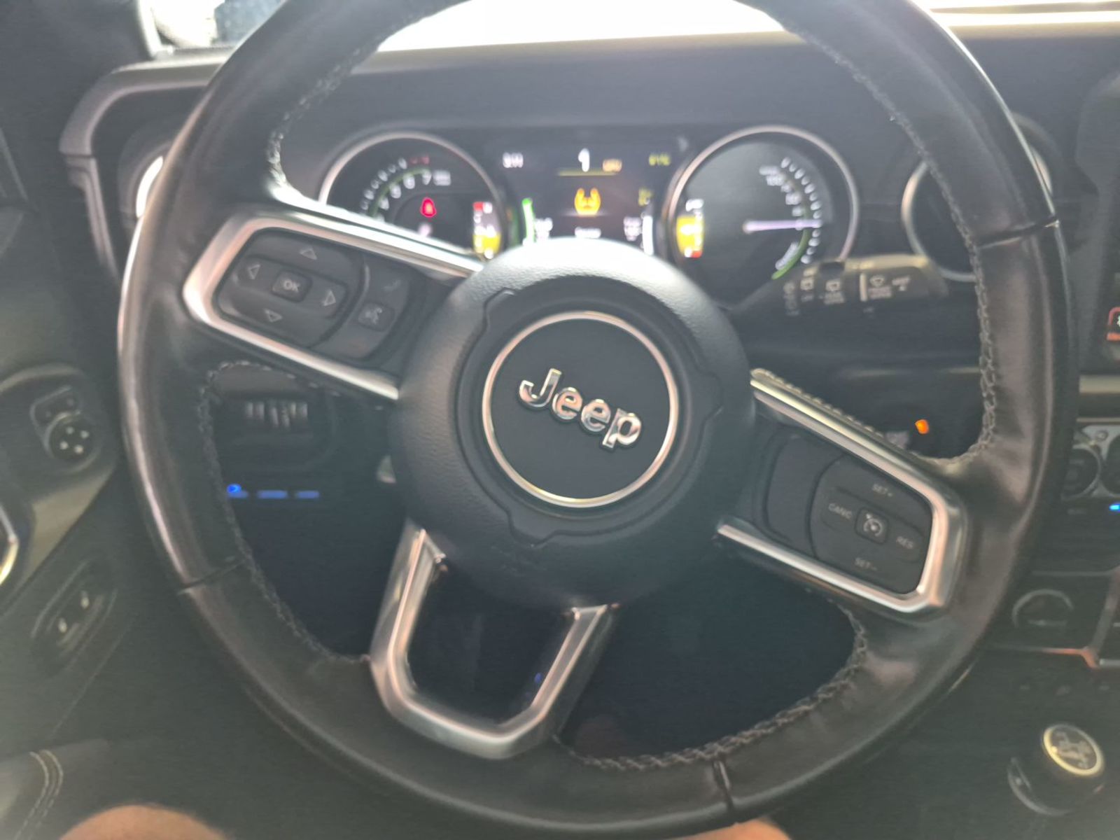 2022 Jeep Wrangler   AWD