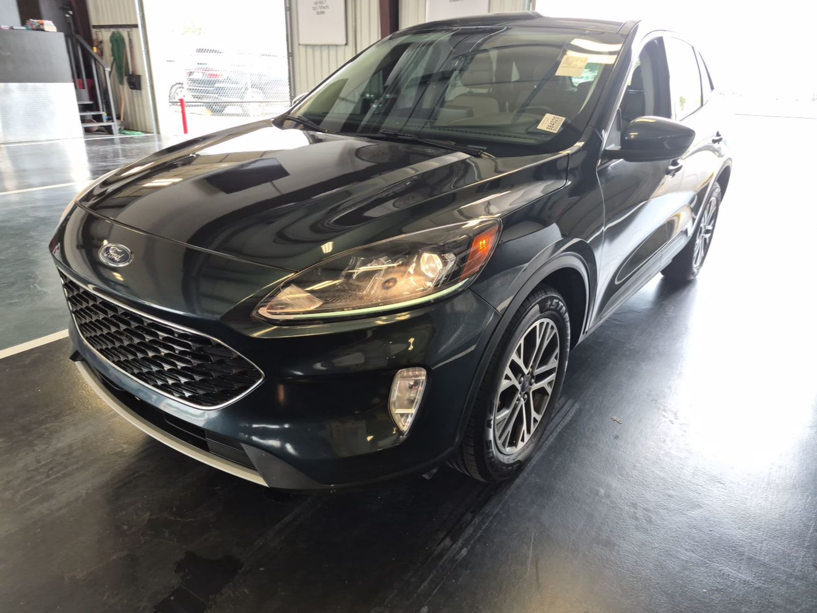 2022 Ford Escape  SEL AWD