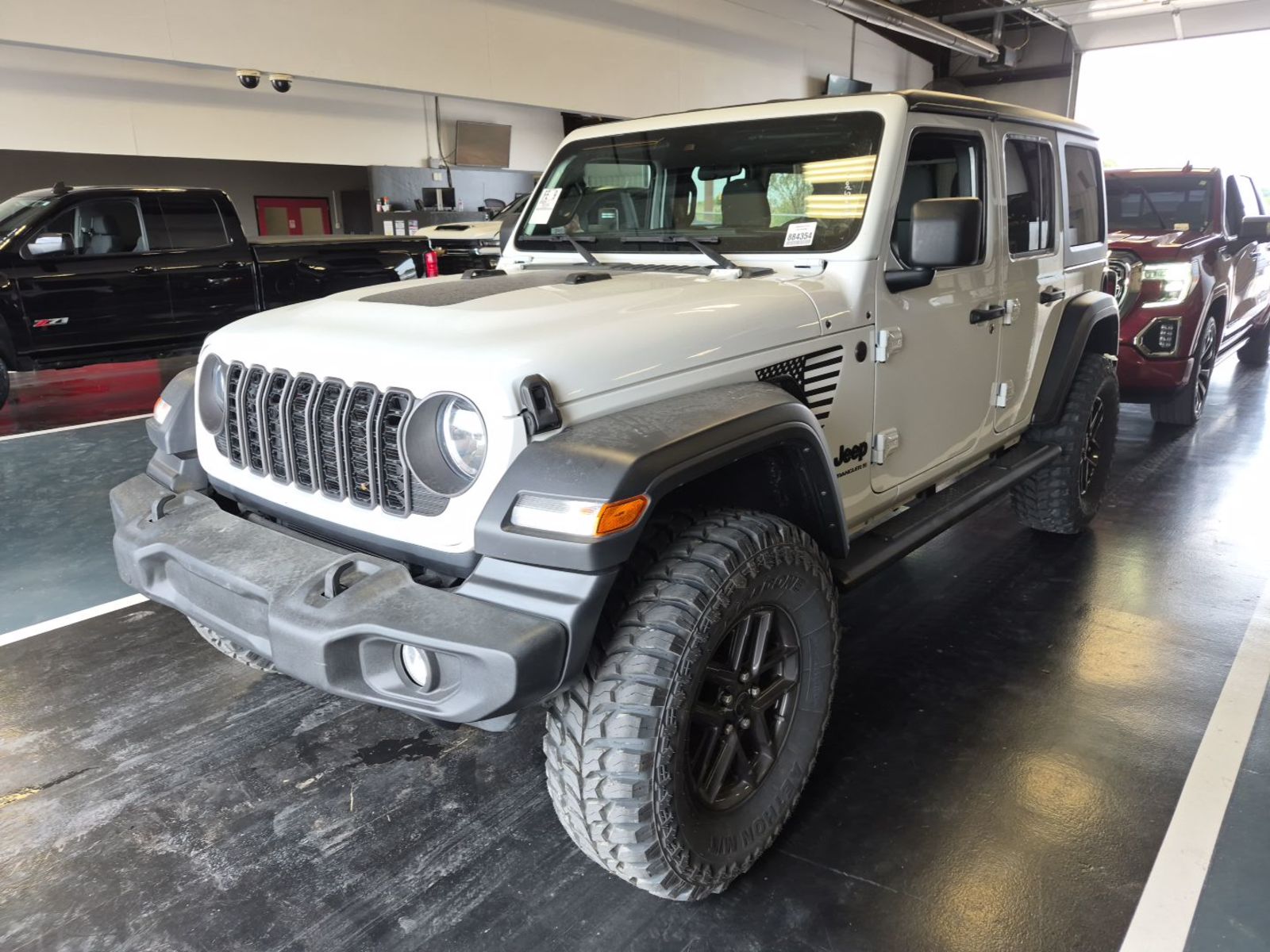 2024 Jeep Wrangler   AWD