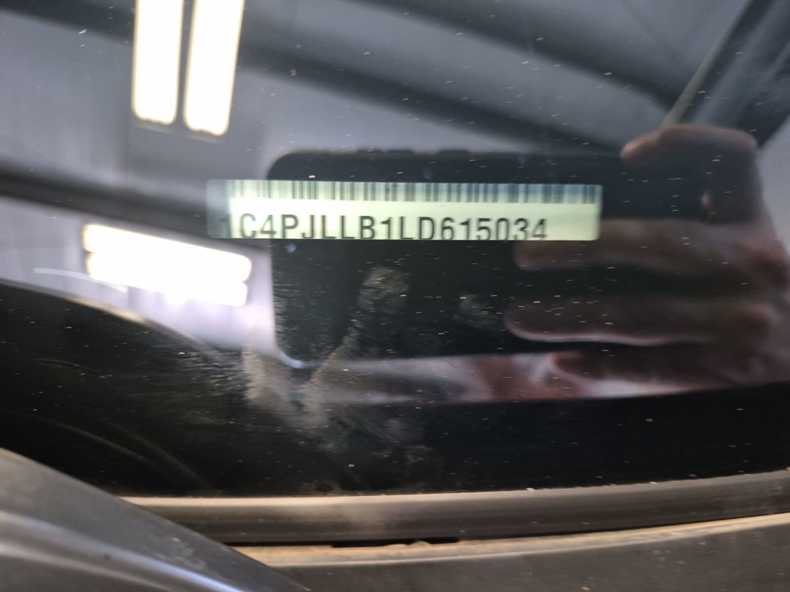2020 Jeep Cherokee  Latitude Plus FWD