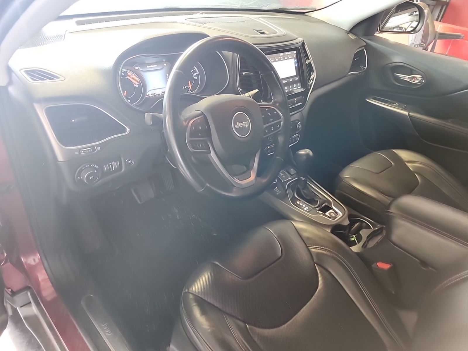 2019 Jeep Cherokee  Limited AWD