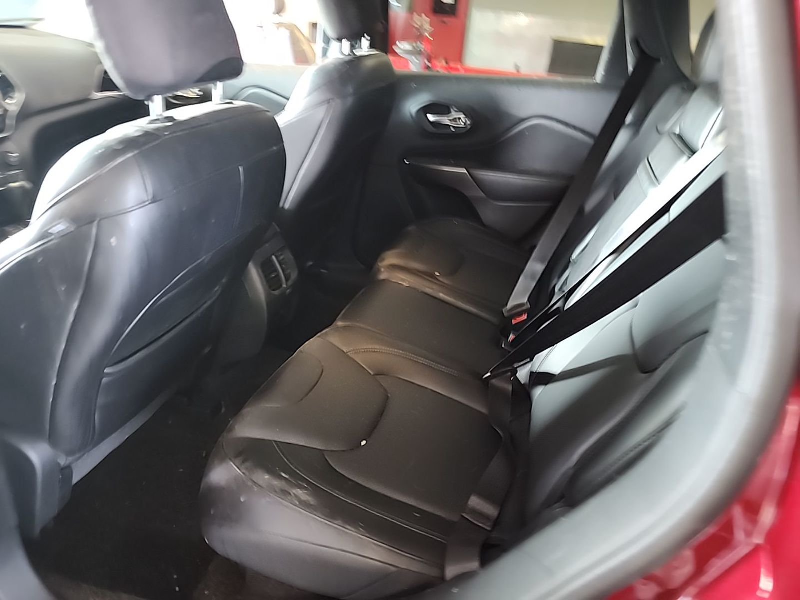 2019 Jeep Cherokee  Limited AWD