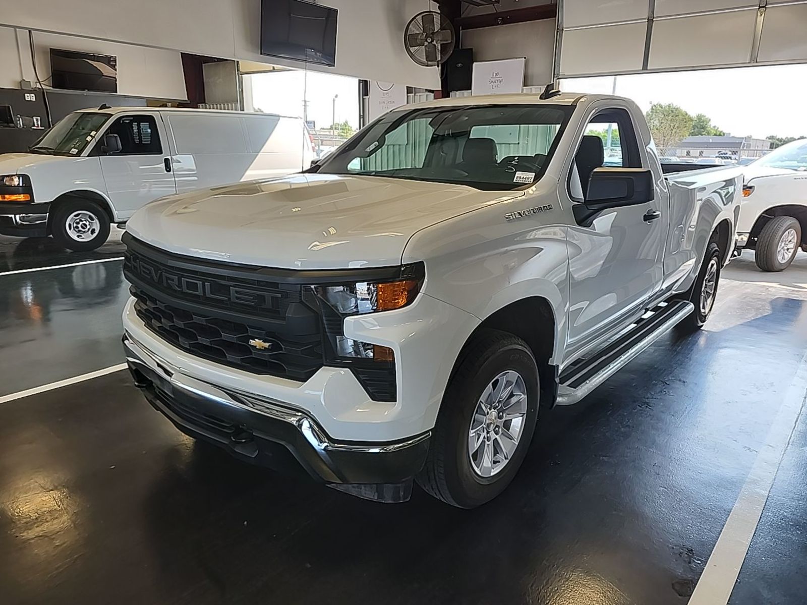 2025 Chevrolet Silverado 1500   RWD