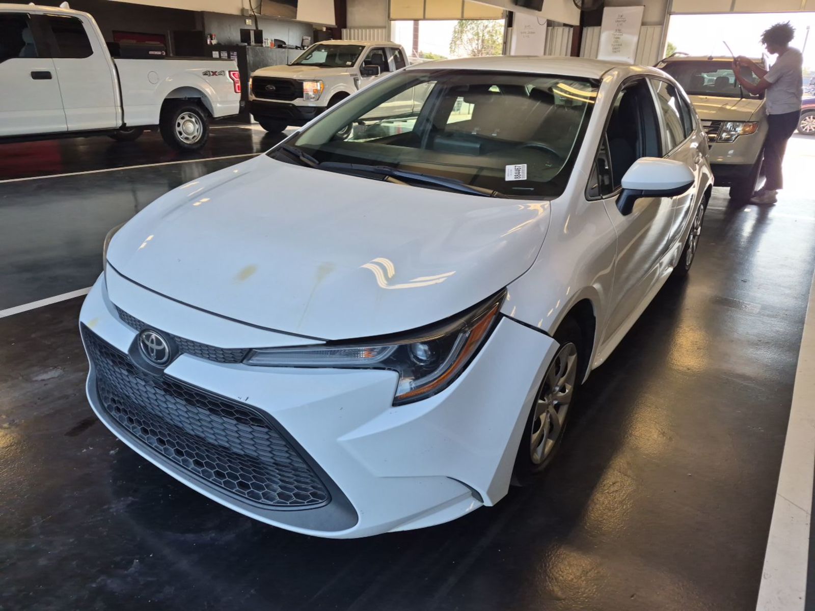 2022 Toyota Corolla  LE FWD