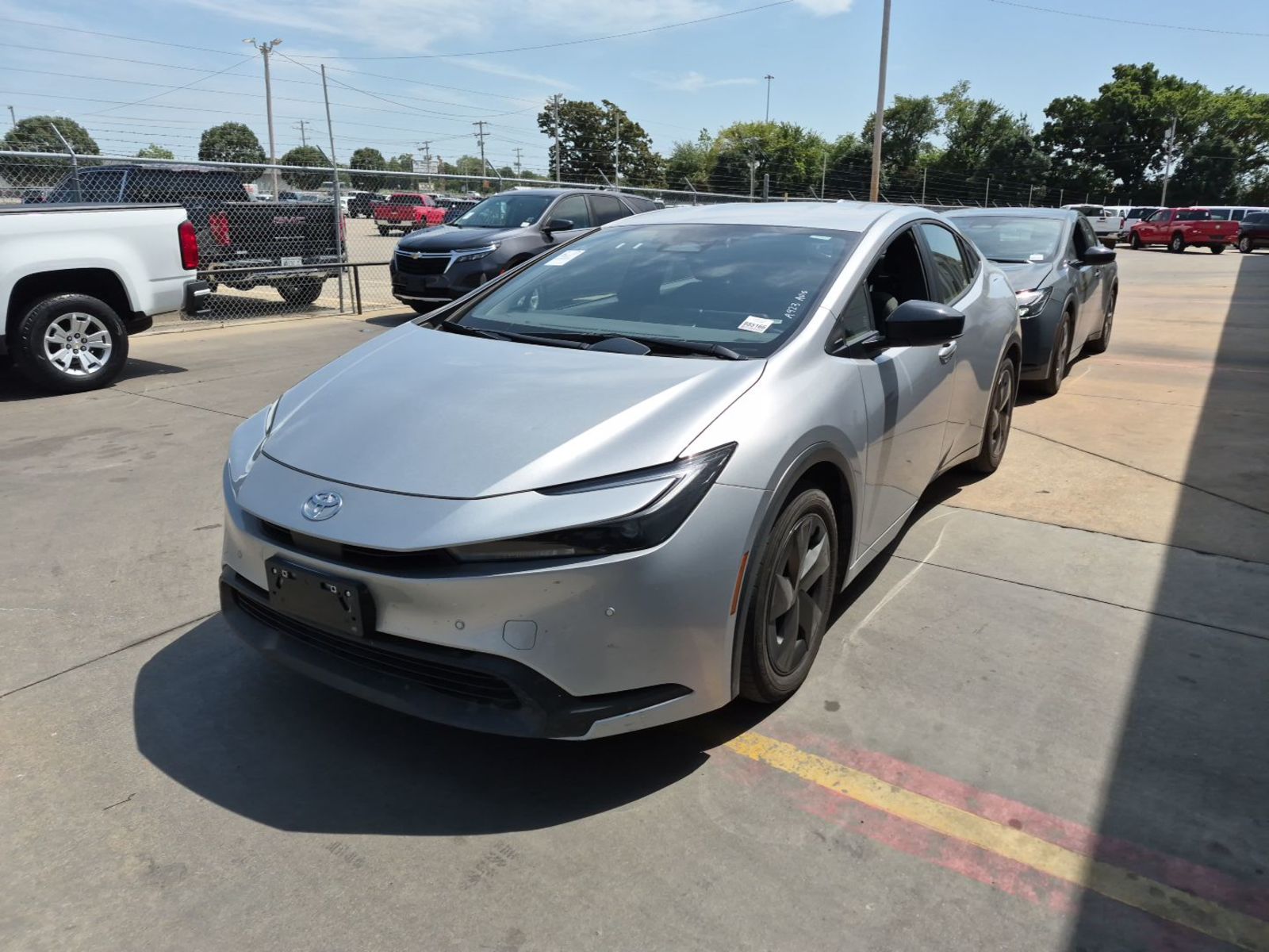 2025 Toyota Prius  LE FWD