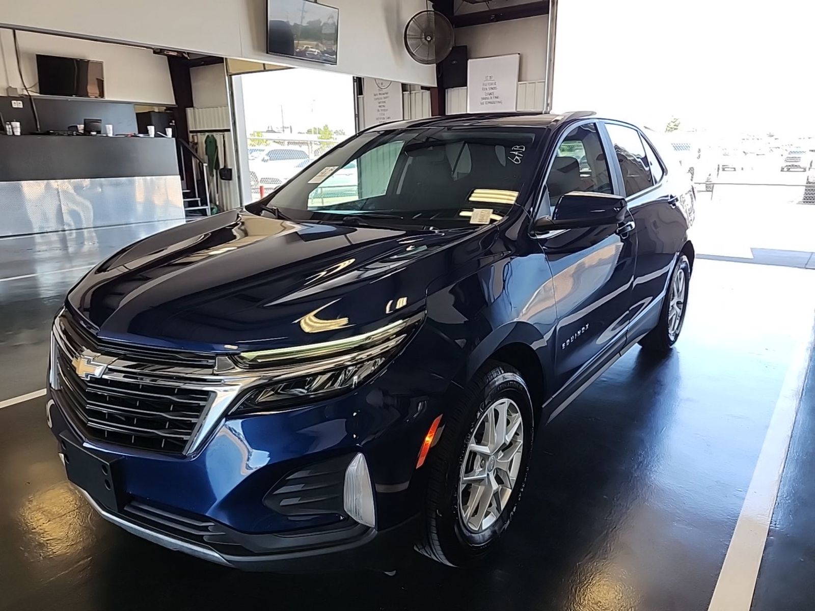2022 Chevrolet Equinox  LT FWD