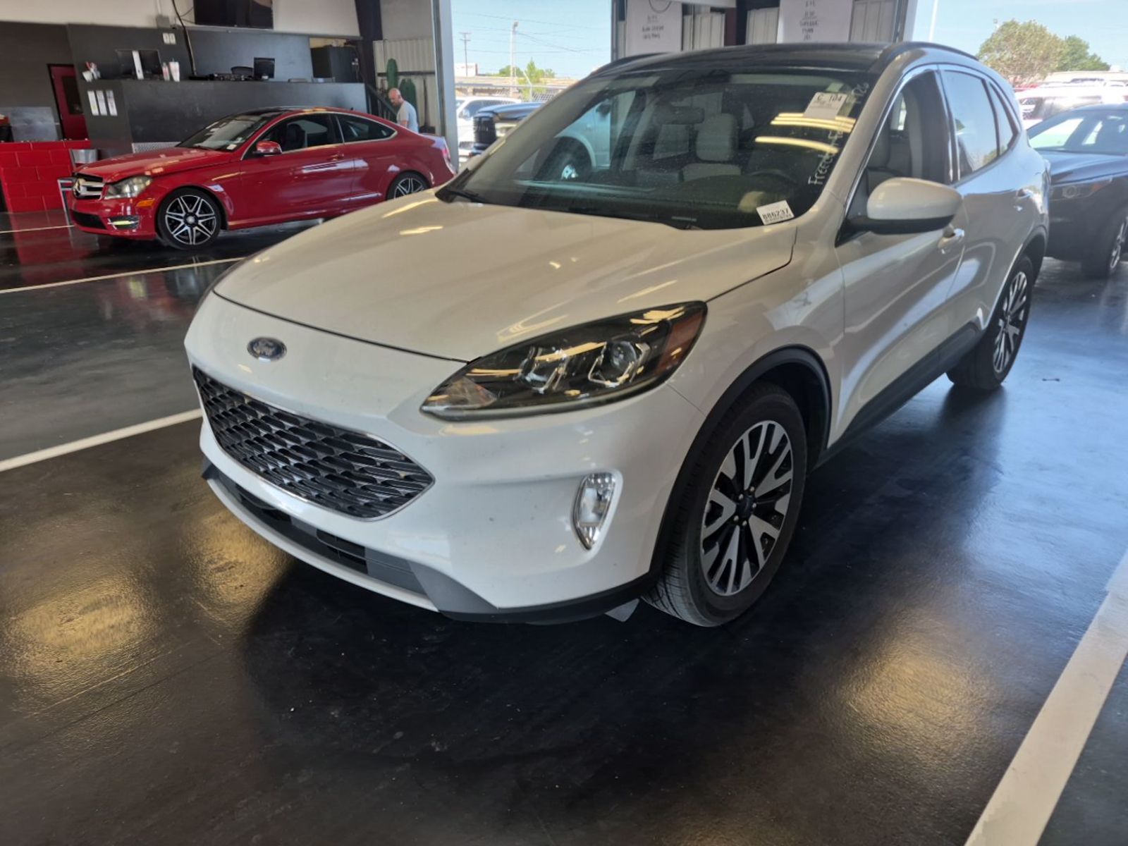 2020 Ford Escape  SEL AWD