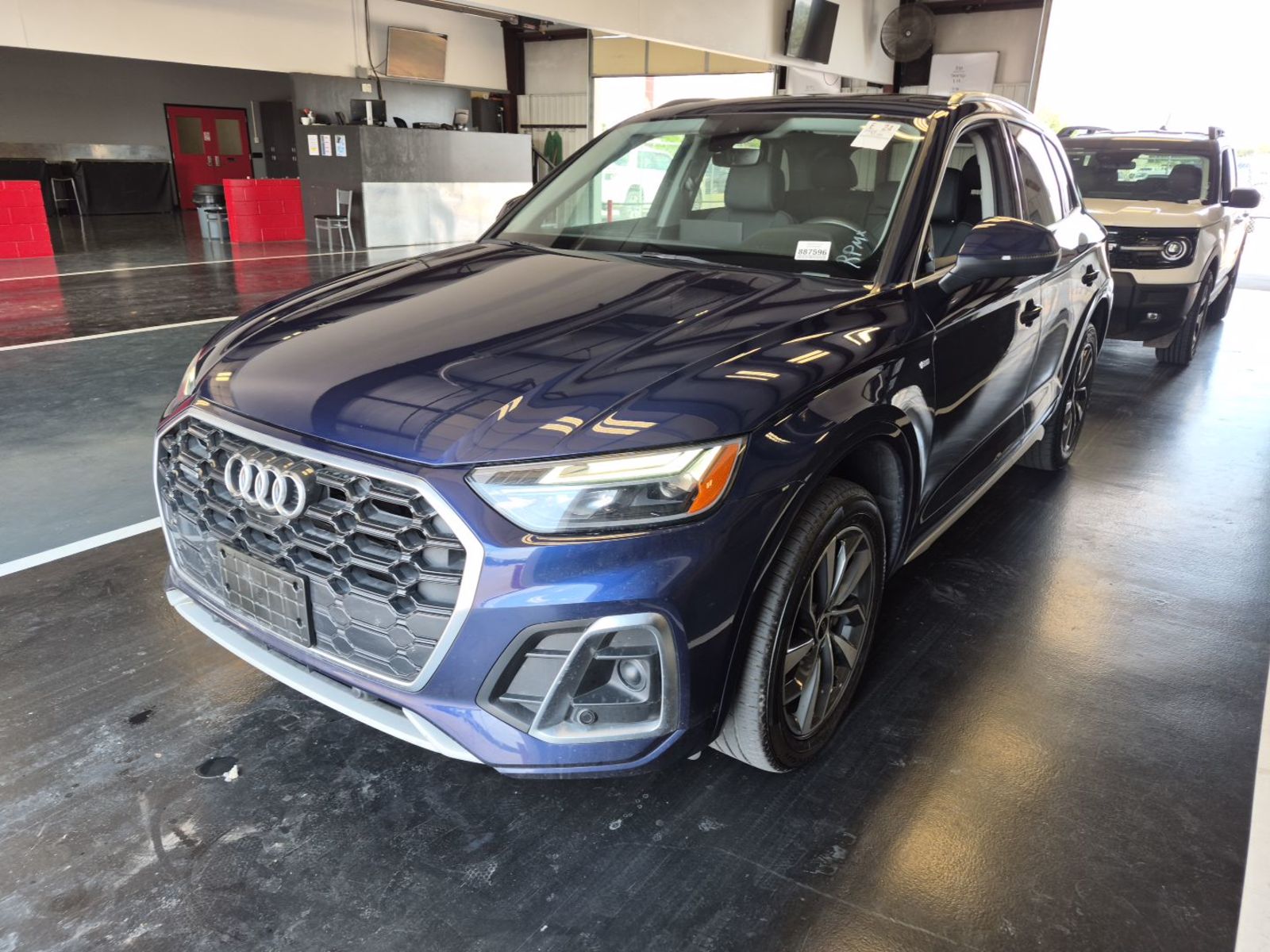 2024 Audi Q5   AWD