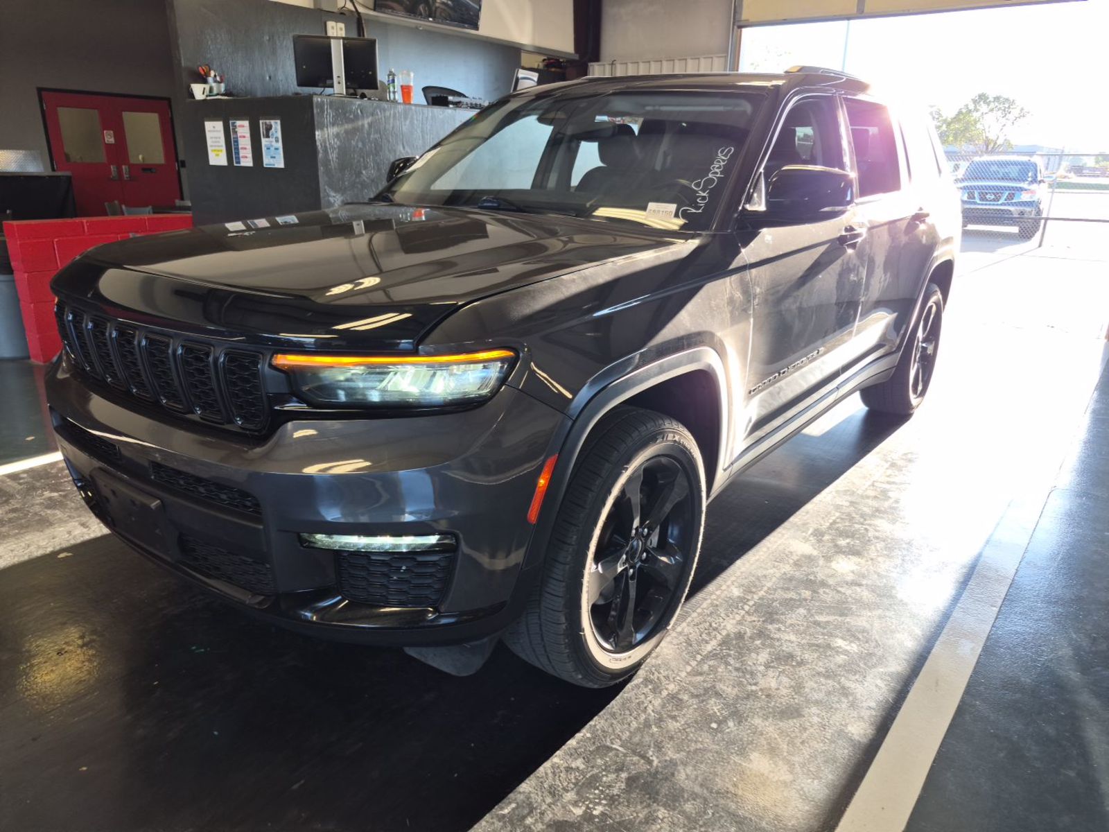2022 Jeep Grand Cherokee  Limited AWD