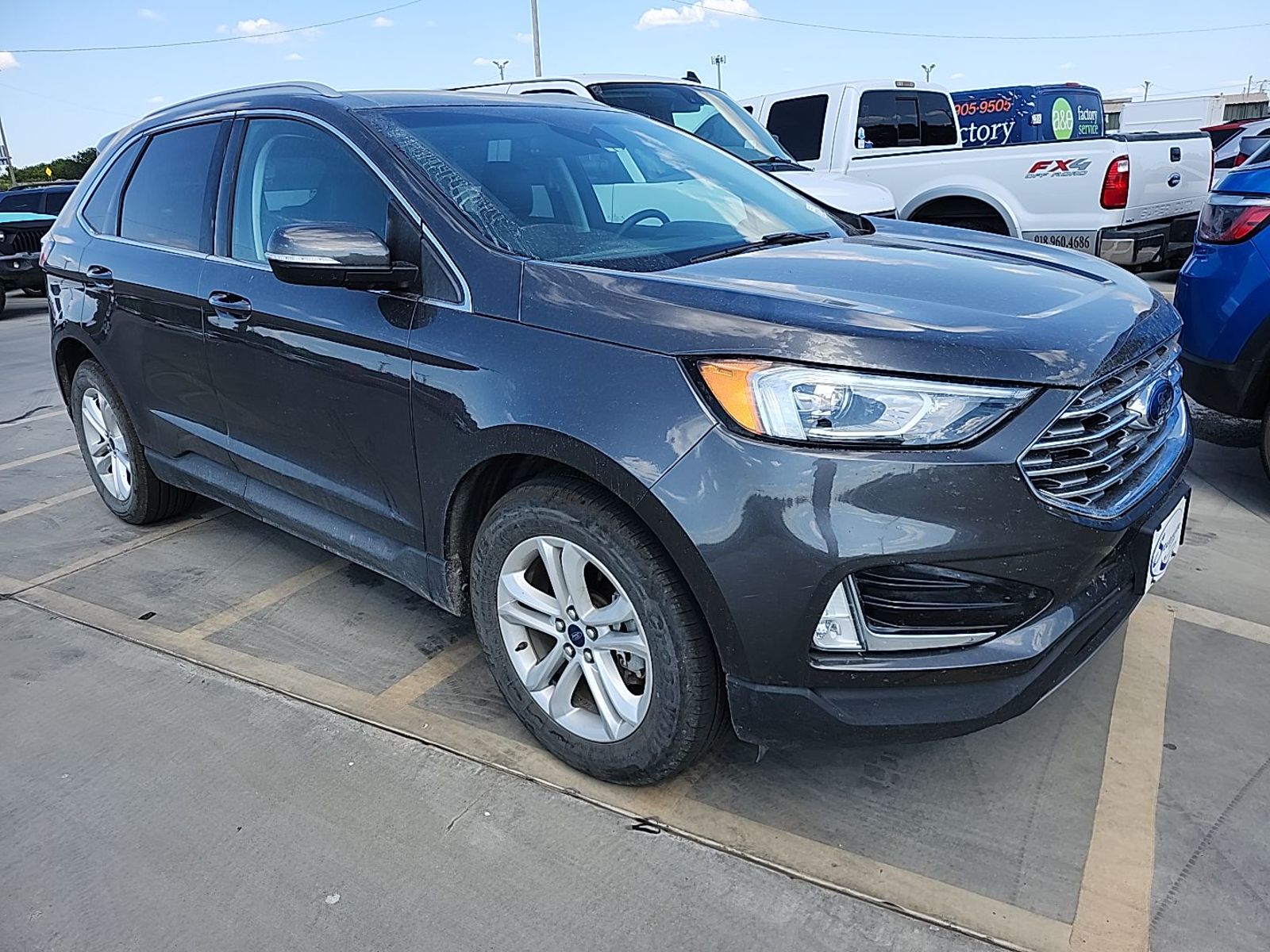 2020 Ford Edge  SEL FWD