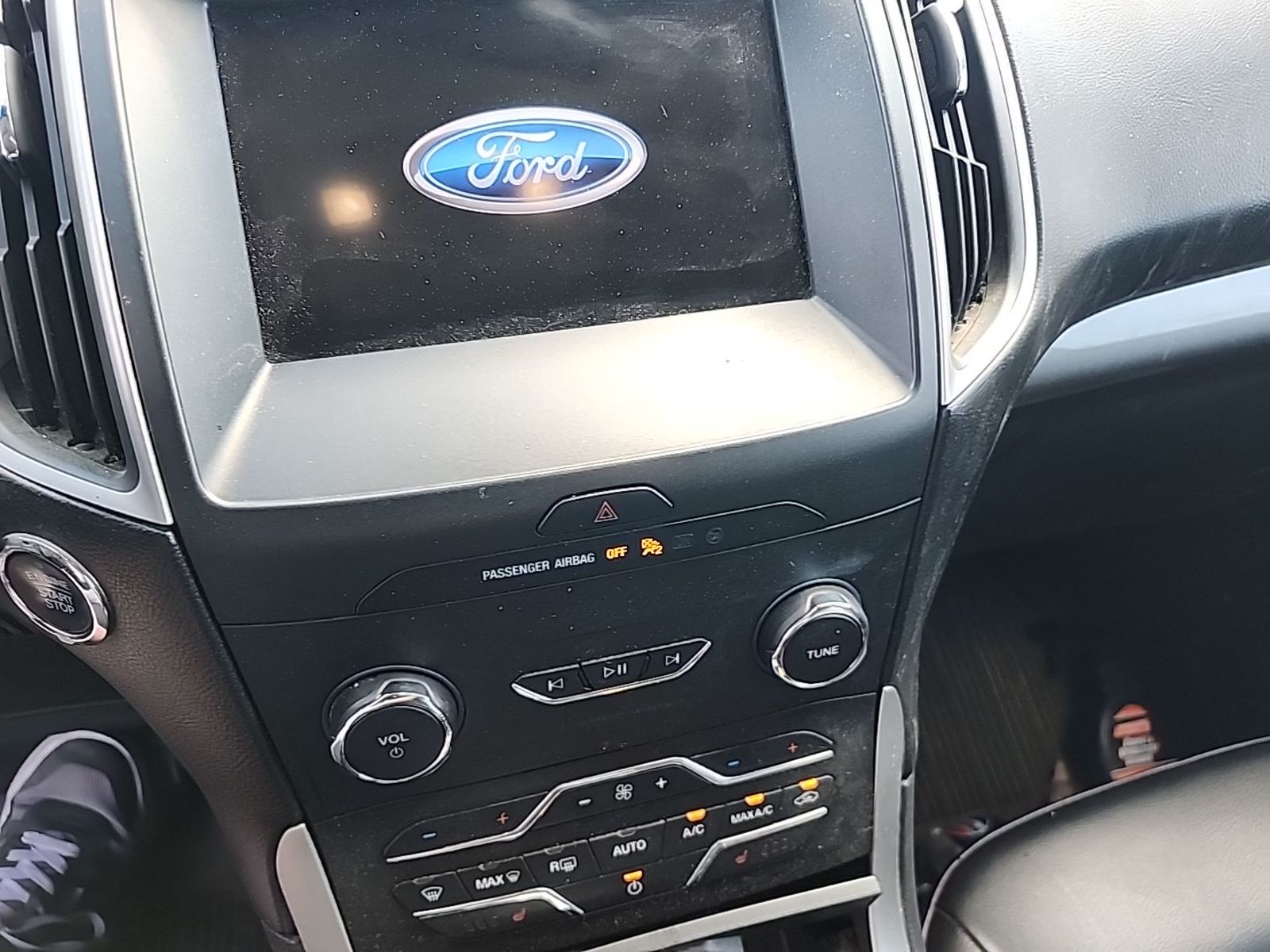2020 Ford Edge  SEL FWD