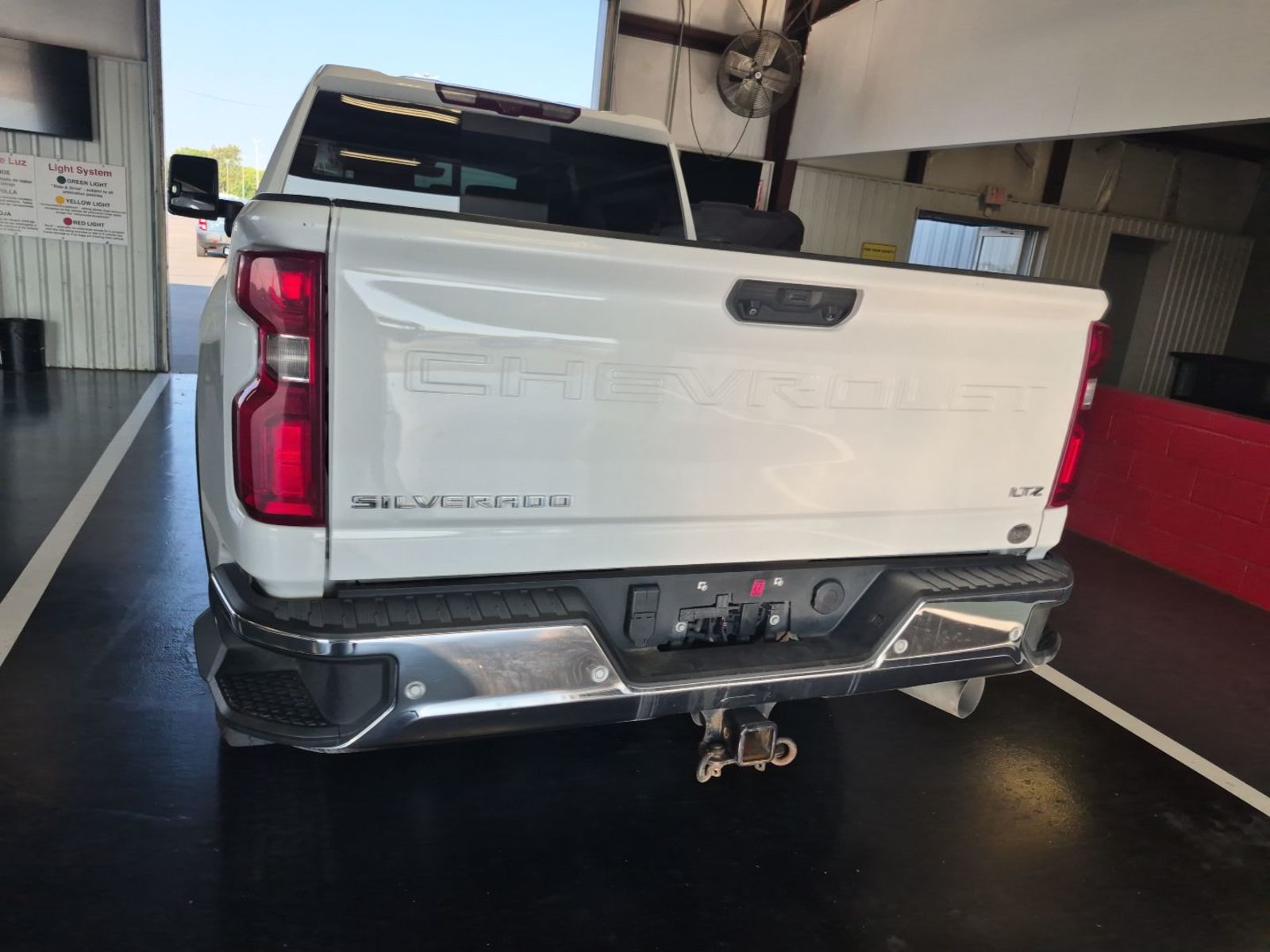 2023 Chevrolet Silverado 3500   AWD
