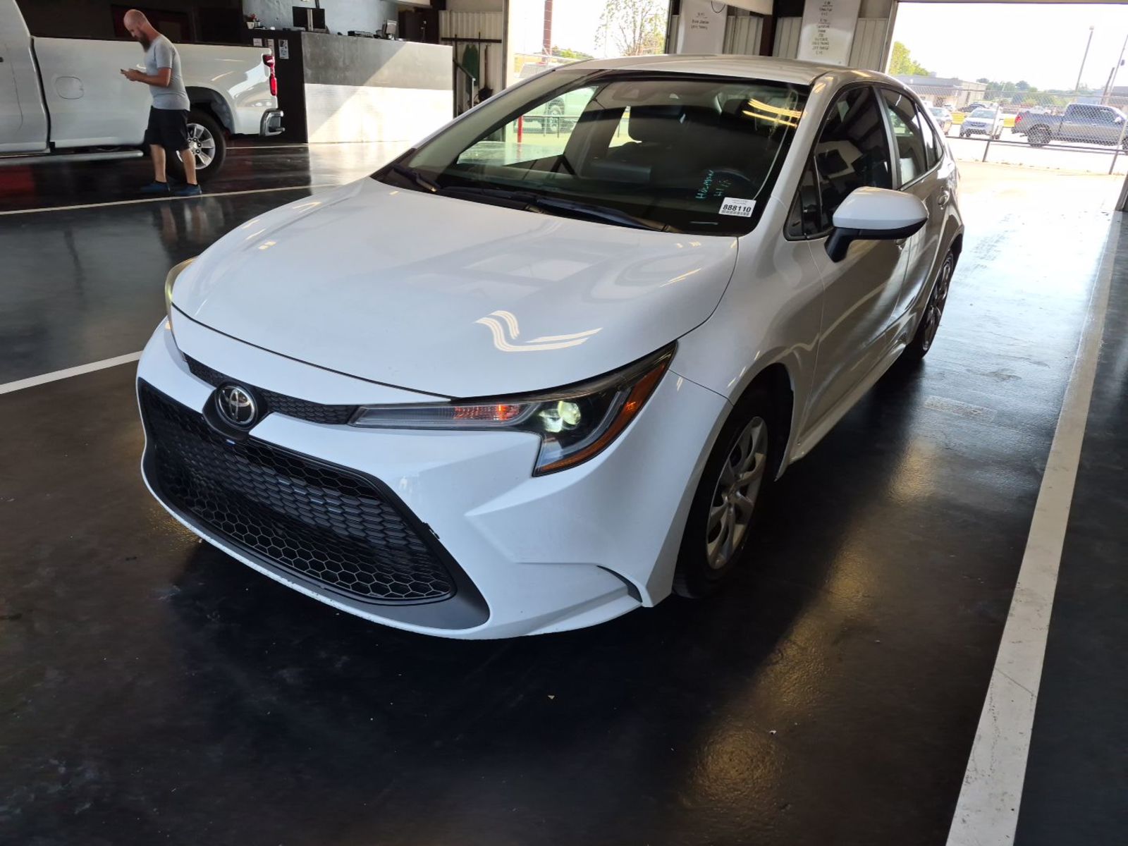 2022 Toyota Corolla  LE FWD