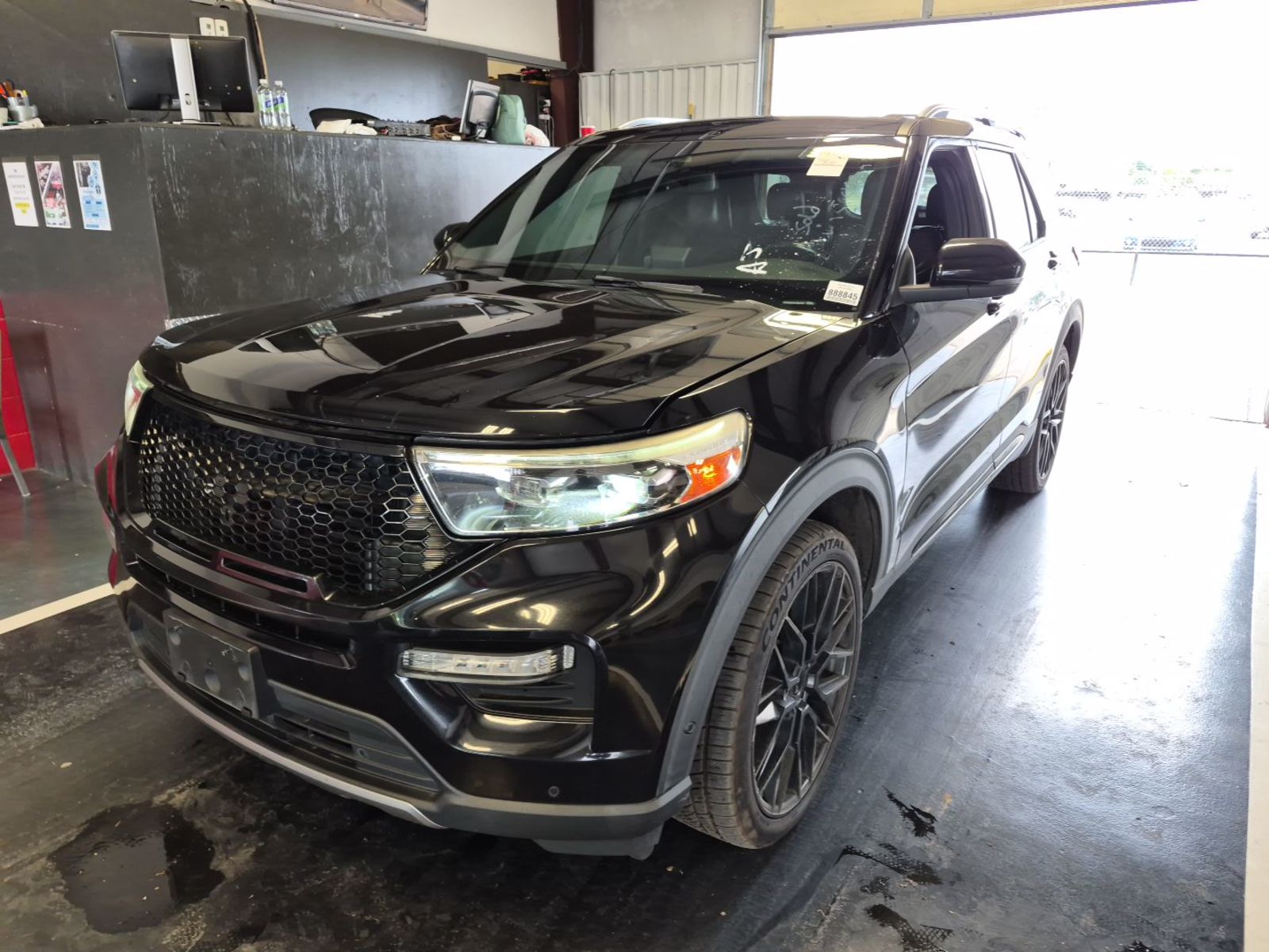 2020 Ford Explorer  Platinum AWD