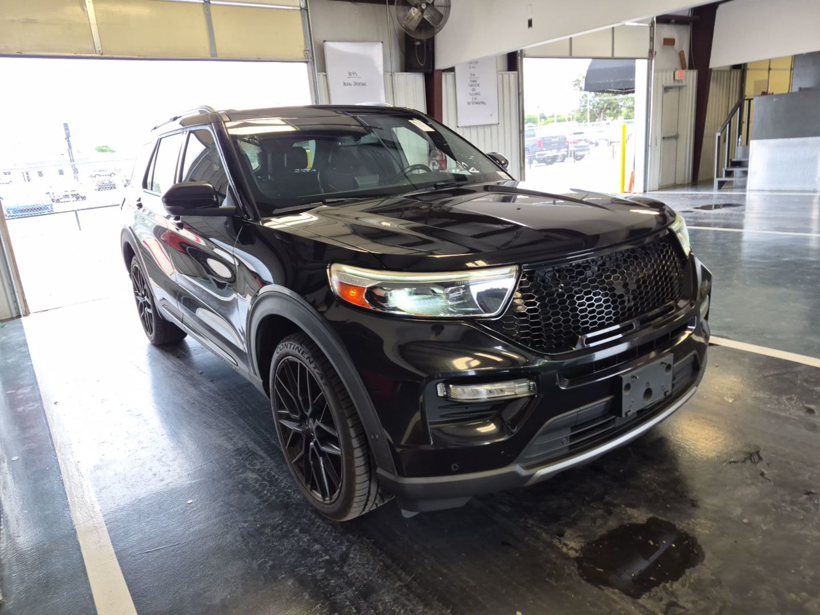 2020 Ford Explorer  Platinum AWD