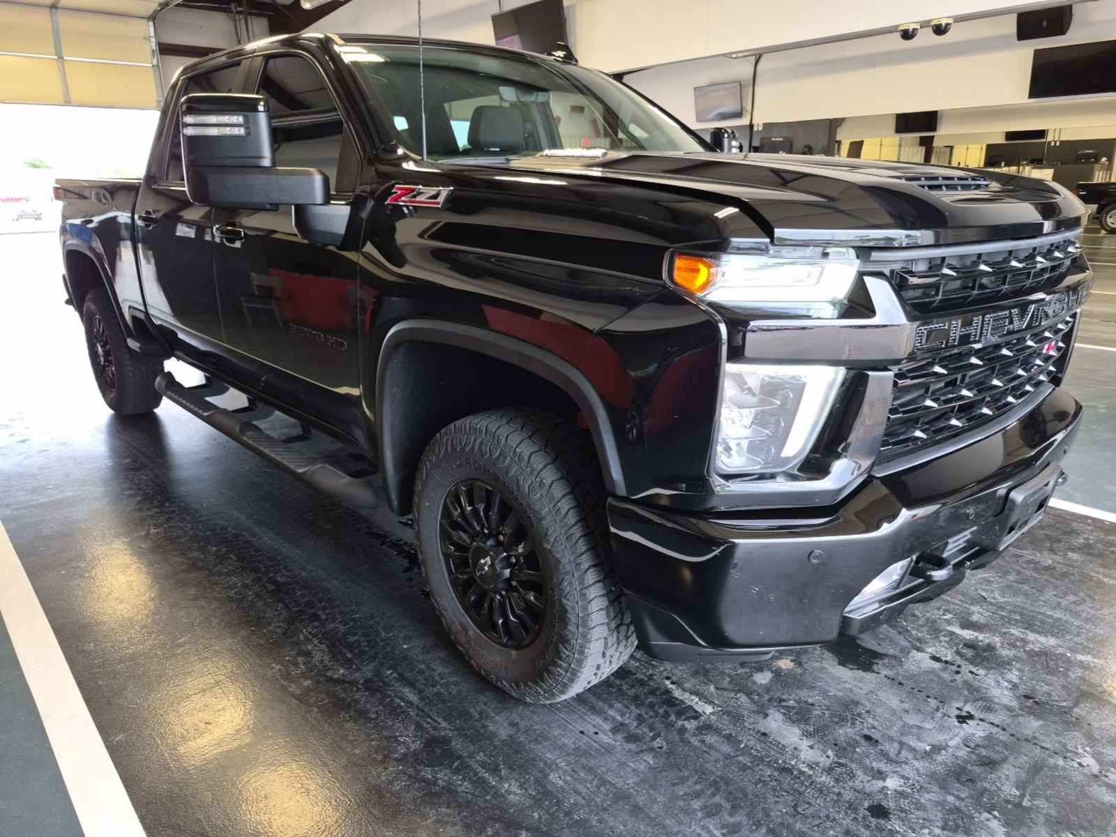 2023 Chevrolet Silverado 3500   AWD