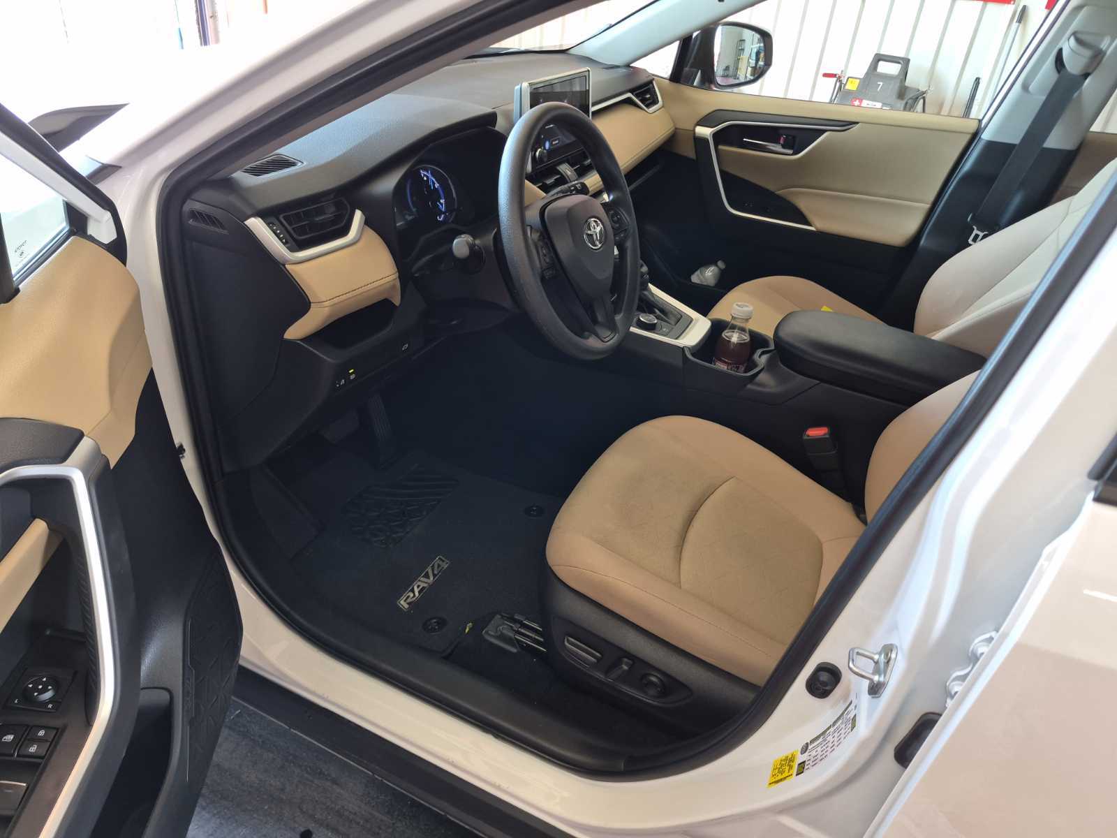 2024 Toyota RAV4  Hybrid XLE AWD