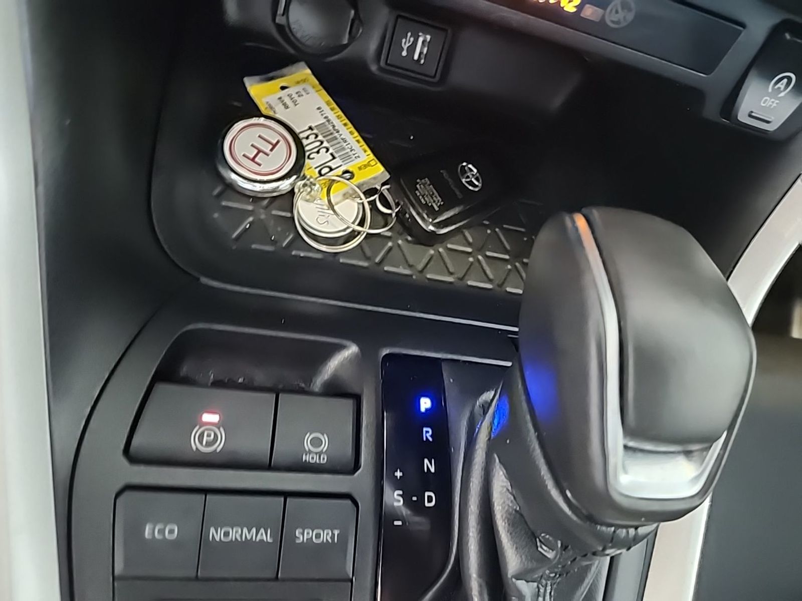 2023 Toyota RAV4  XLE Premium FWD
