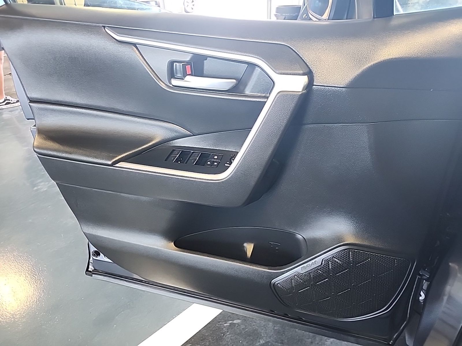 2023 Toyota RAV4  XLE Premium FWD
